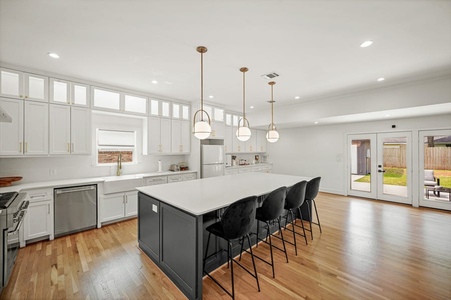 Property photo for 5630 Lymbar Drive, Houston, TX