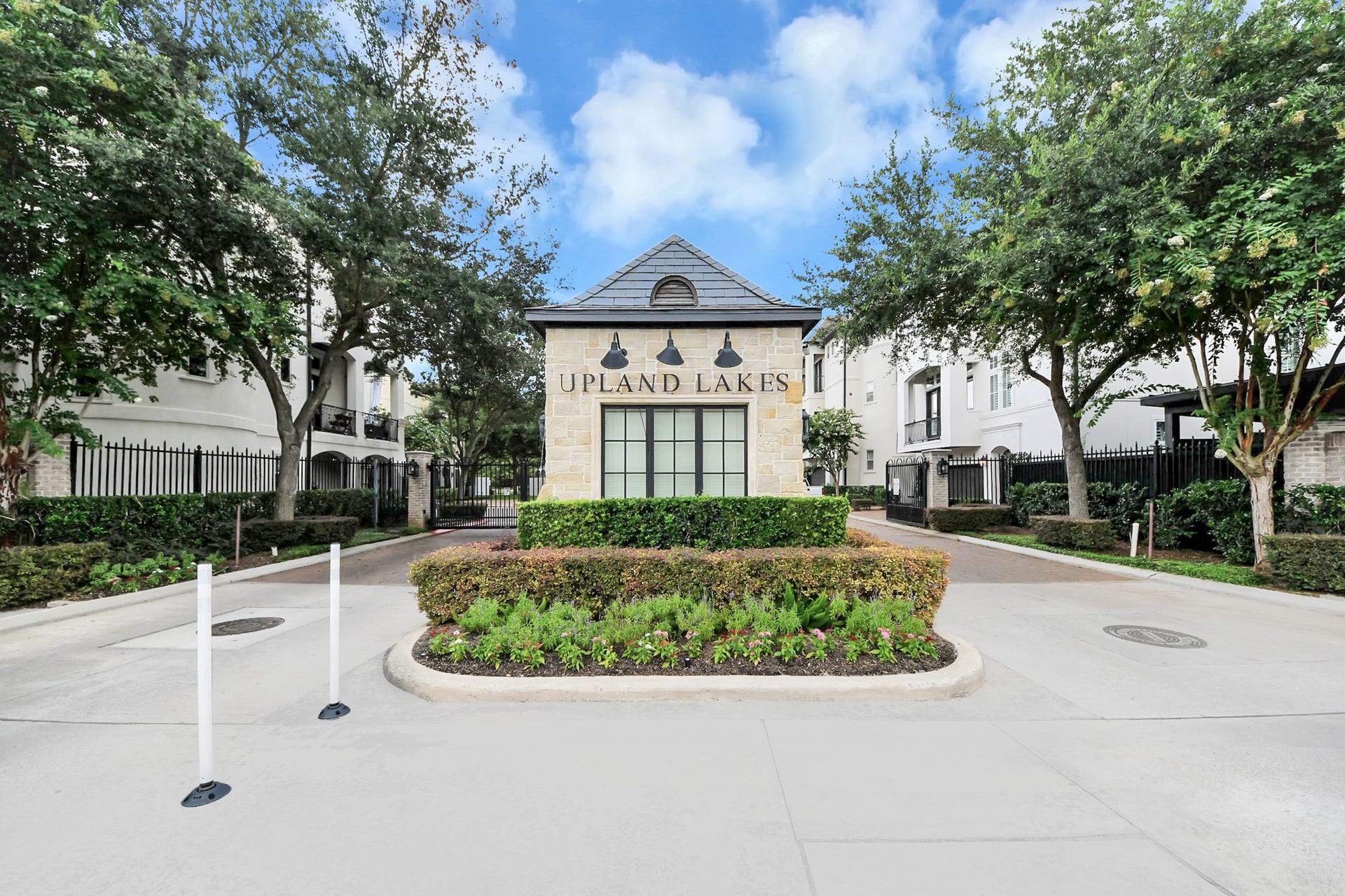 10928 Wrenwood Park, Houston, TX 77043 10928 Wrenwood Park, Houston, TX 77043