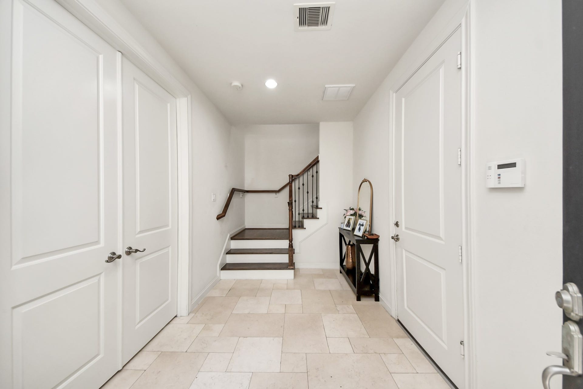 10928 Wrenwood Park, Houston, TX 77043 10928 Wrenwood Park, Houston, TX 77043