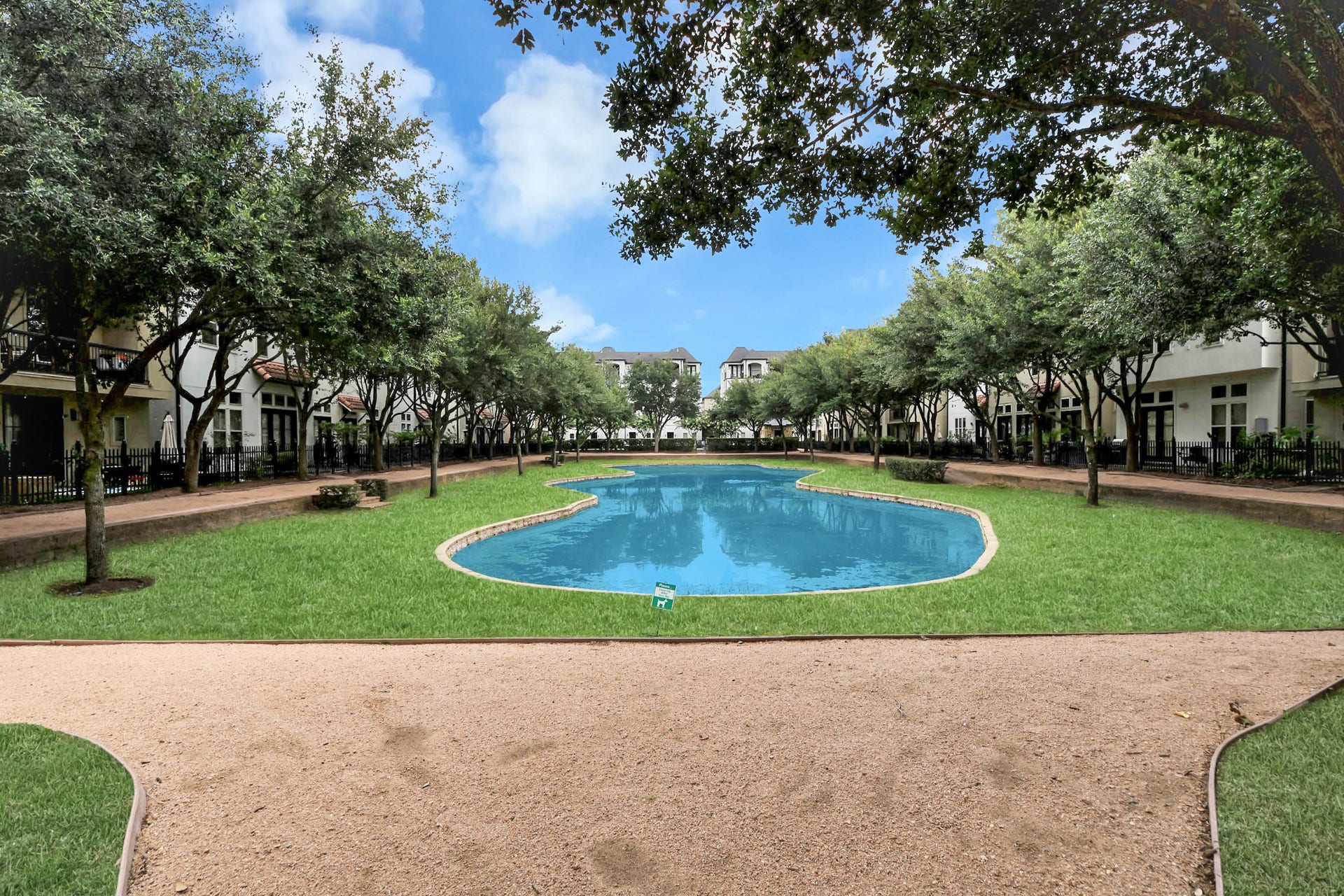 10928 Wrenwood Park, Houston, TX 77043 10928 Wrenwood Park, Houston, TX 77043