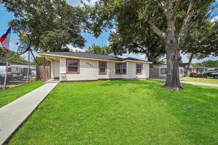 Property photo for 8041 Howard Drive, #1, Houston, TX