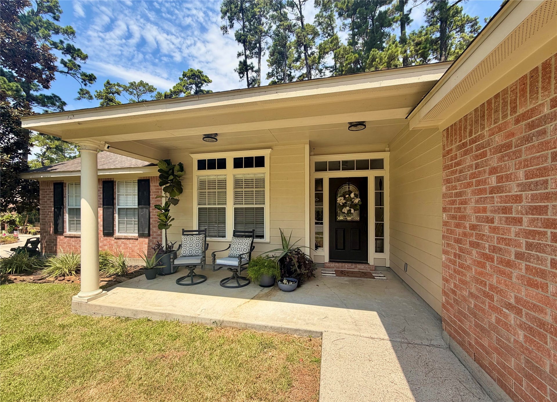 13934 Dolphin Drive, Willis, TX 77318 13934 Dolphin Drive, Willis, TX 77318