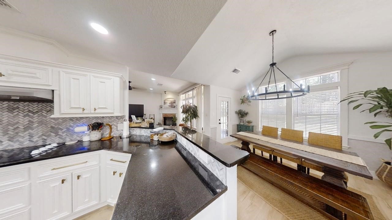 13934 Dolphin Drive, Willis, TX 77318 13934 Dolphin Drive, Willis, TX 77318
