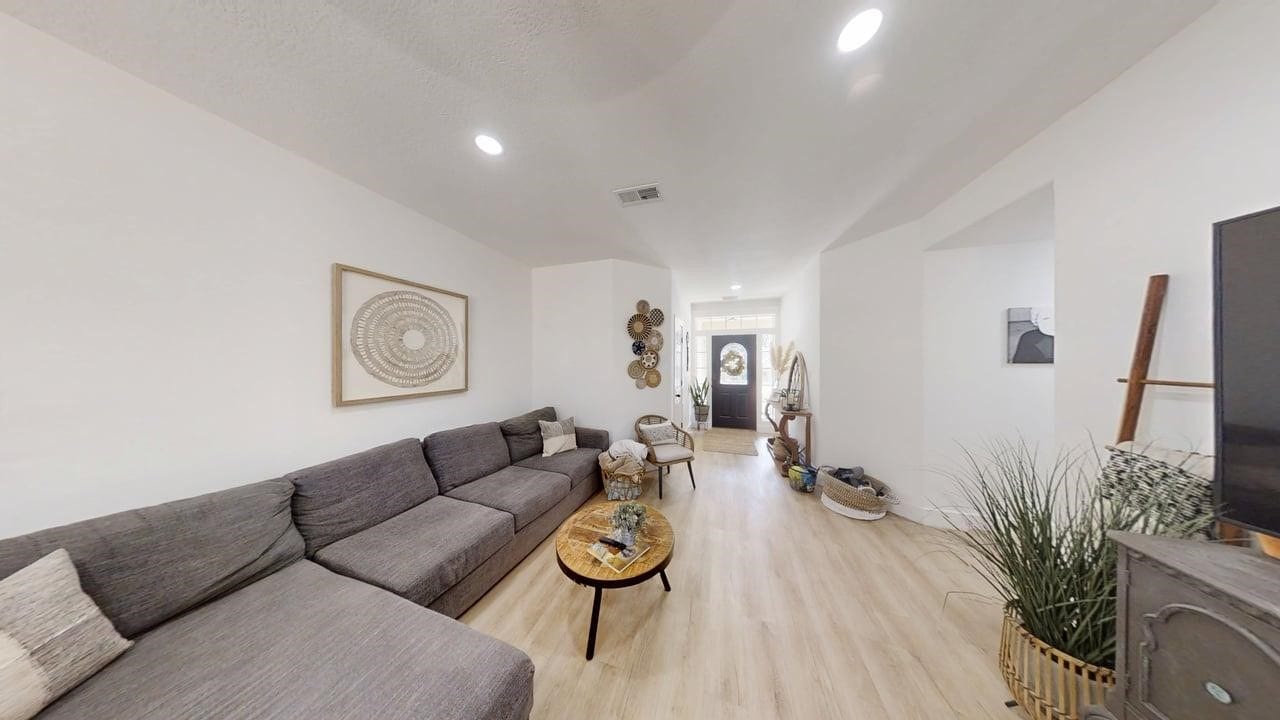 13934 Dolphin Drive, Willis, TX 77318 13934 Dolphin Drive, Willis, TX 77318