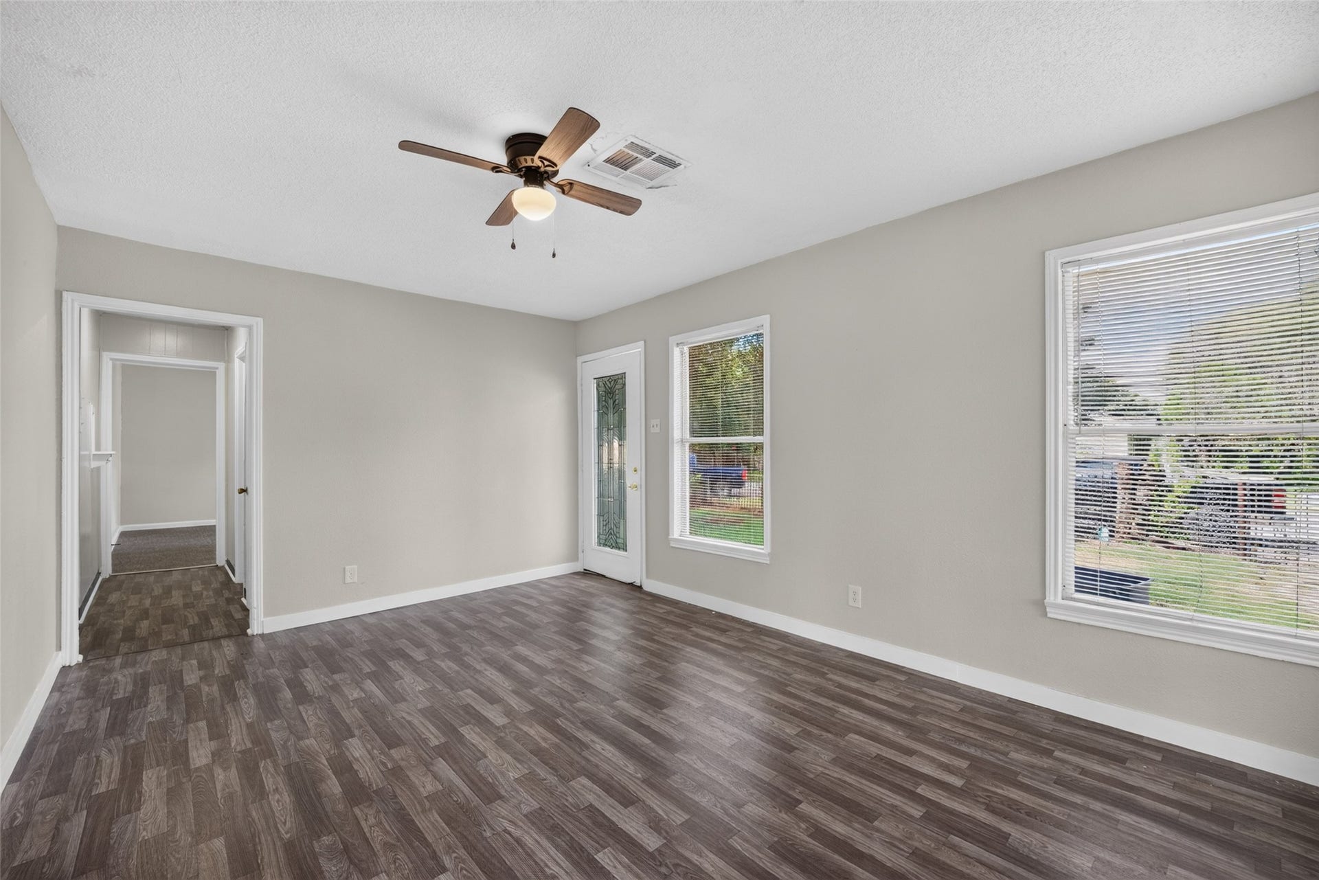 216 Eastway Street, Galena Park, TX 77547 216 Eastway Street, Galena Park, TX 77547