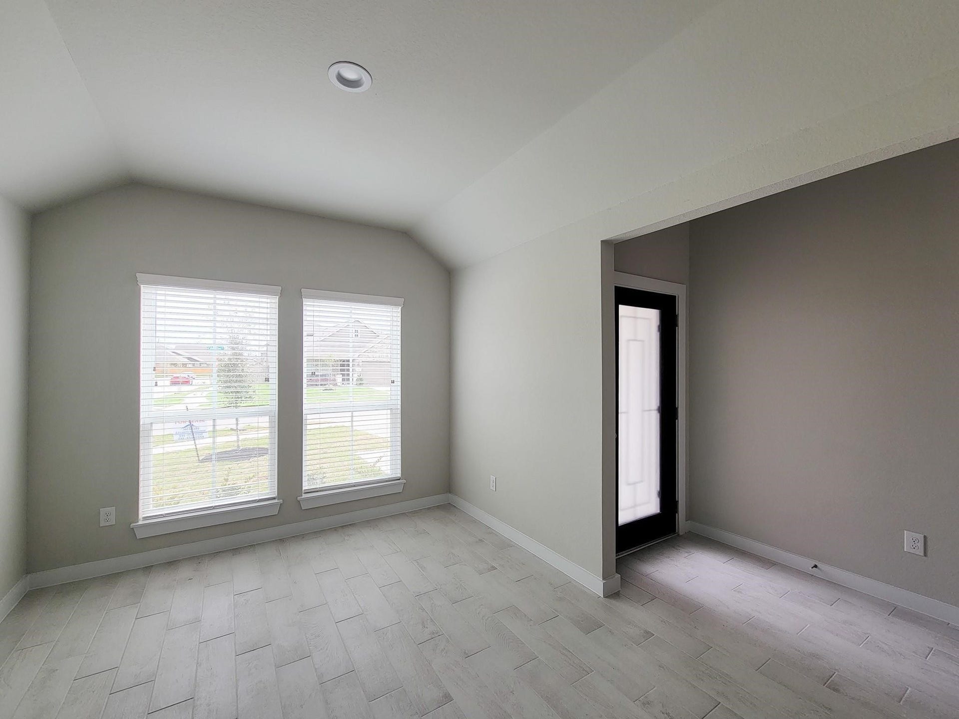 902 COLD SNOW Drive, Houston, TX 77090 902 COLD SNOW Drive, Houston, TX 77090