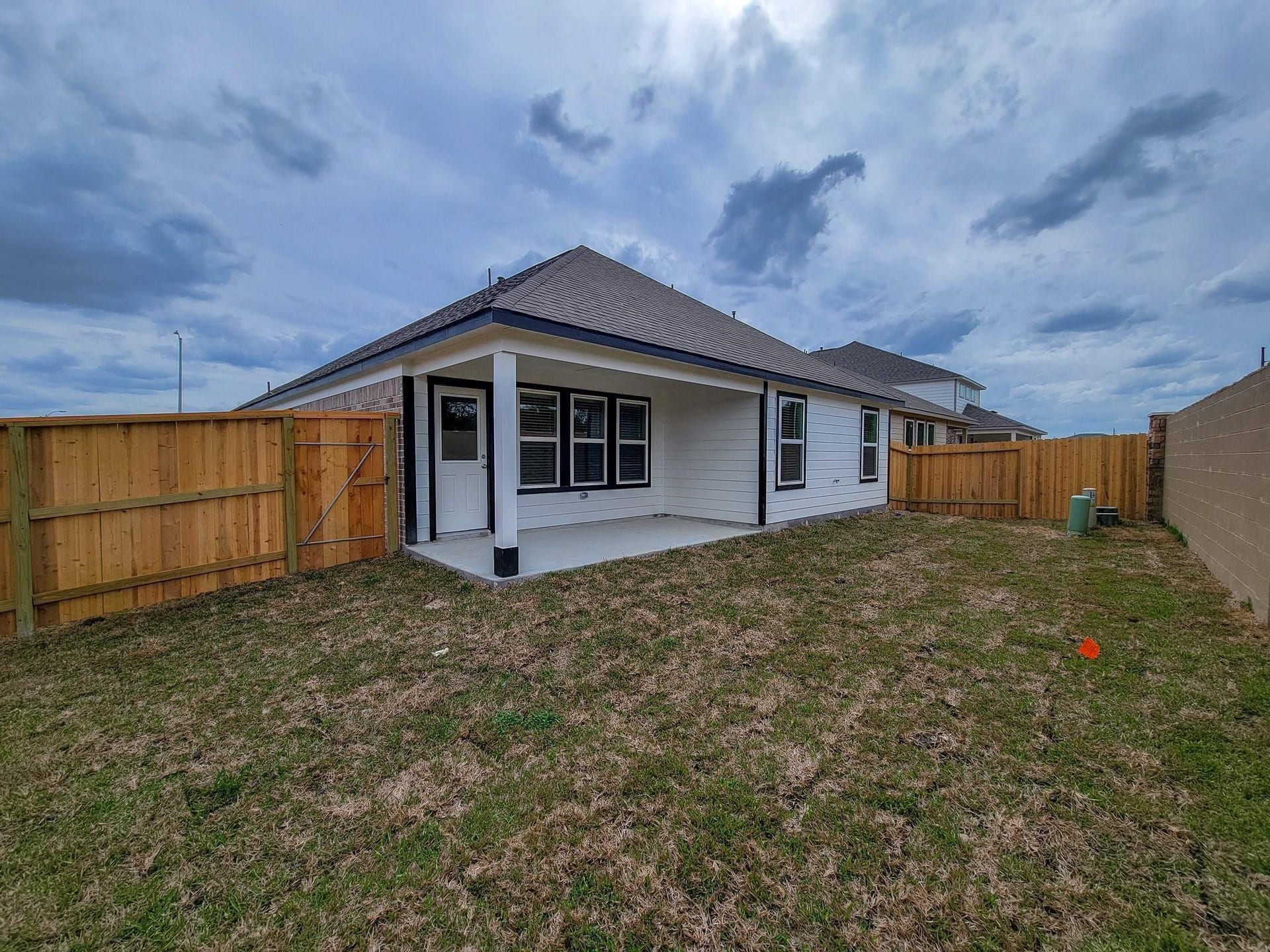 902 COLD SNOW Drive, Houston, TX 77090 902 COLD SNOW Drive, Houston, TX 77090