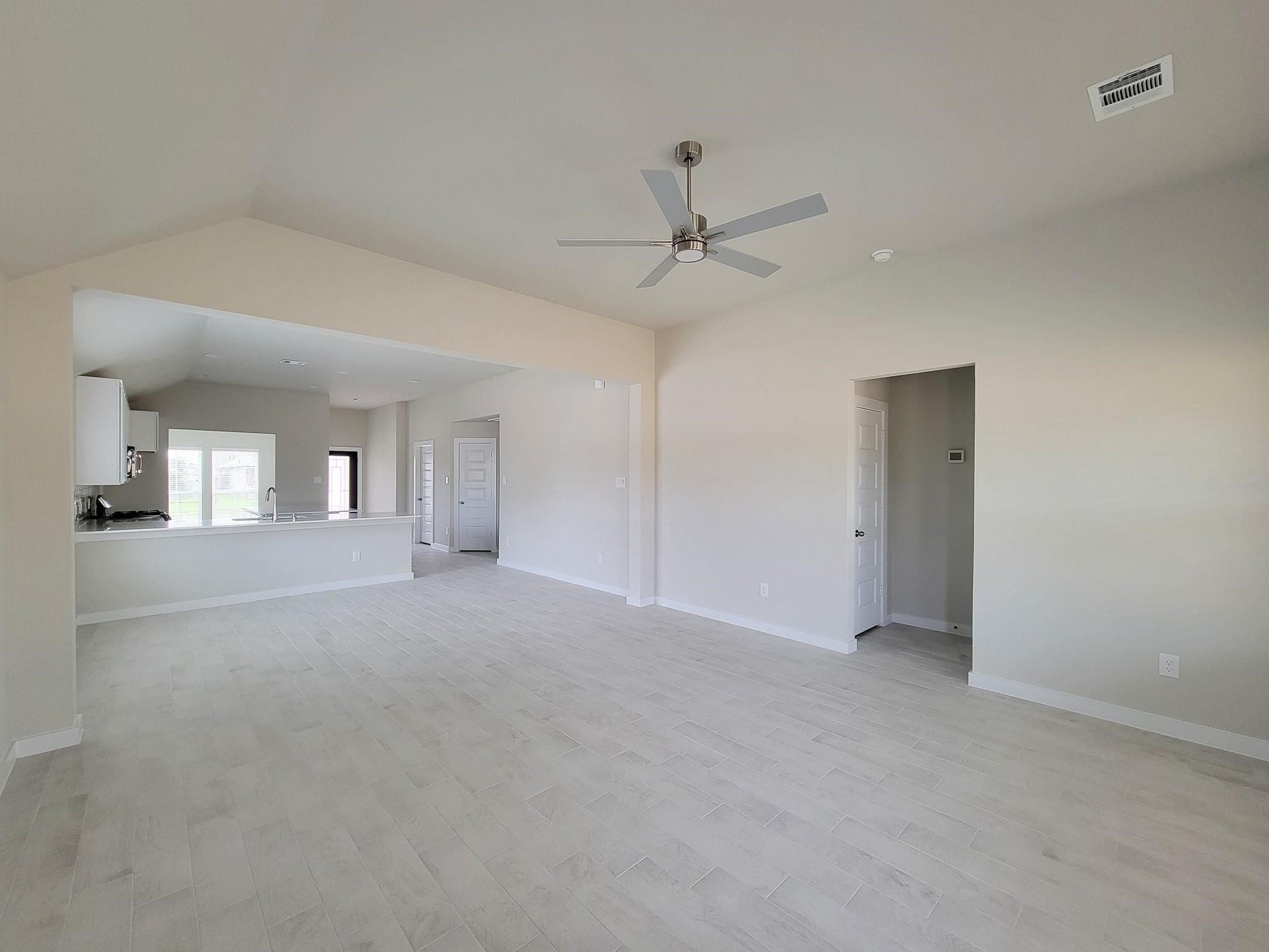 902 COLD SNOW Drive, Houston, TX 77090 902 COLD SNOW Drive, Houston, TX 77090