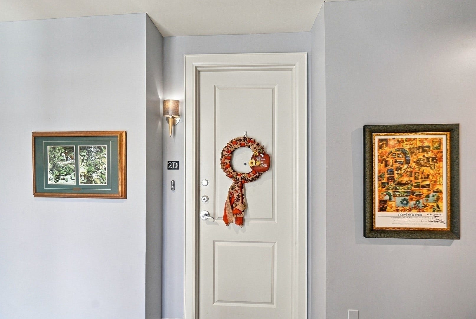3 Waterway Court, #2D, The Woodlands, TX 77380 Welcoming residential entry with tasteful decor and a private, residential atmosphere.