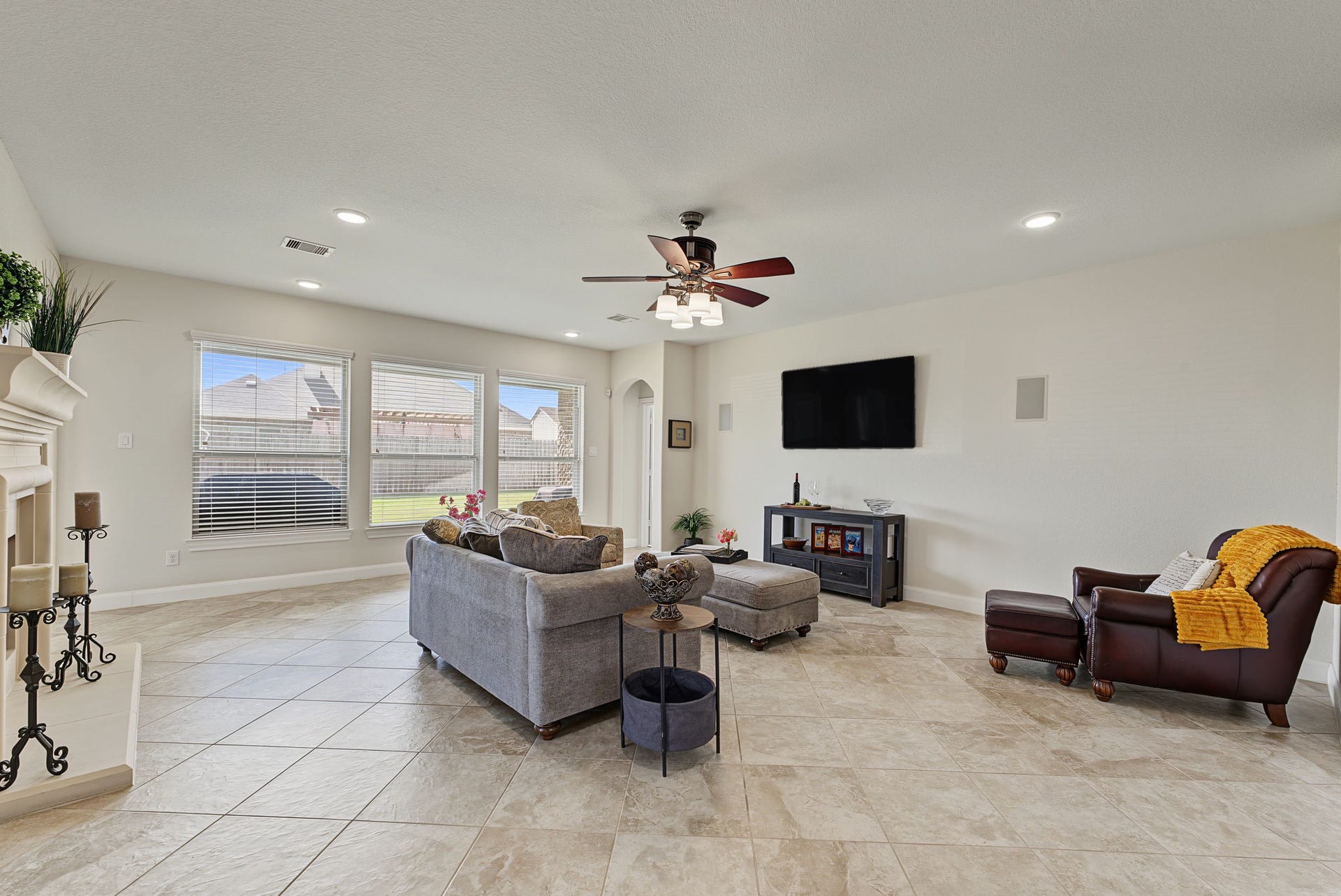 13502 Sorghum Drive, Rosharon, TX 77583