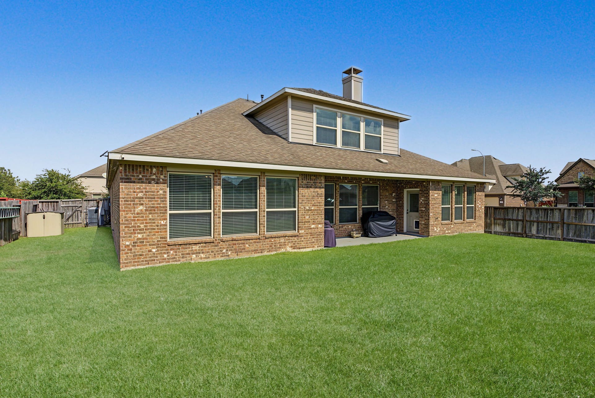 13502 Sorghum Drive, Rosharon, TX 77583