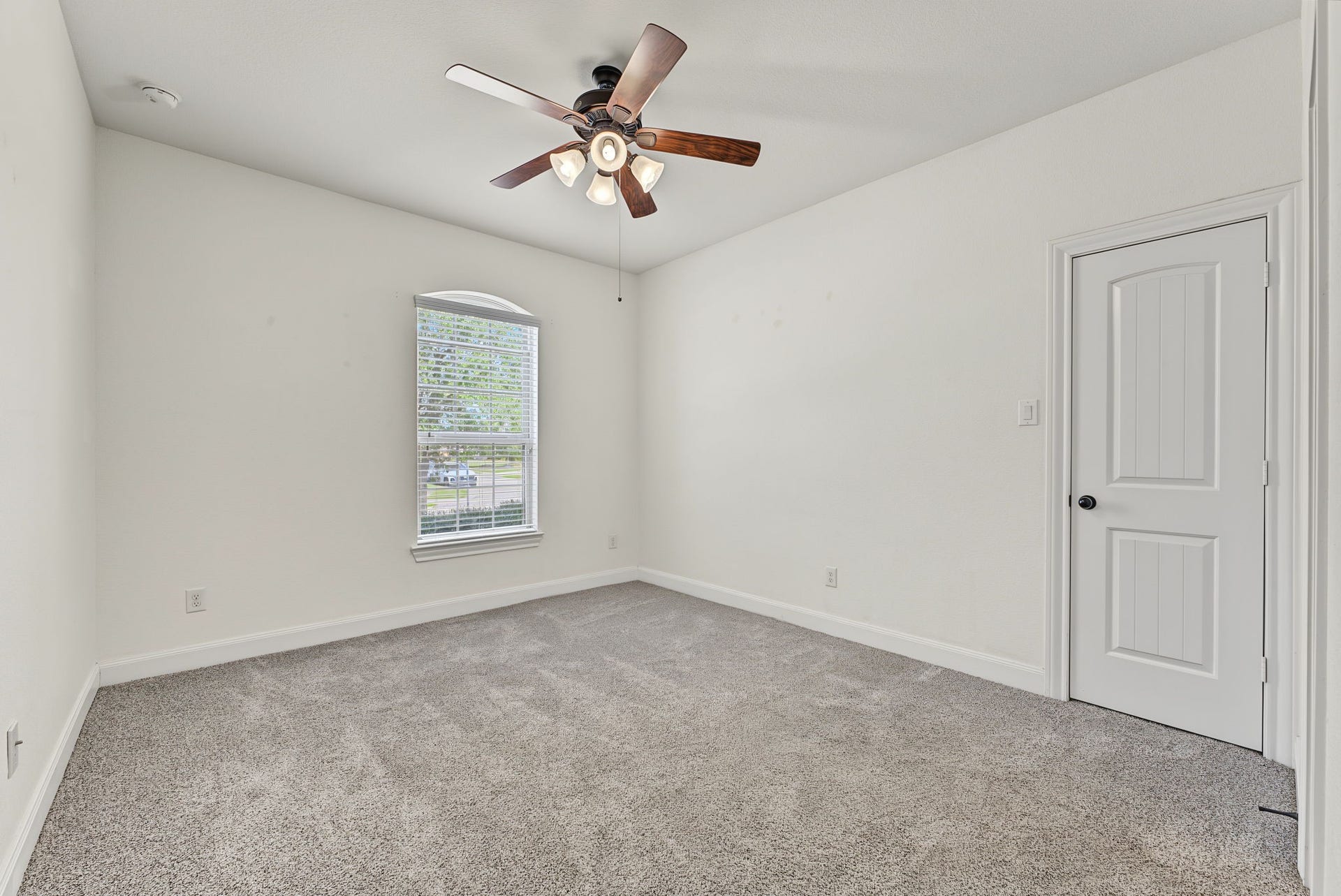 13502 Sorghum Drive, Rosharon, TX 77583