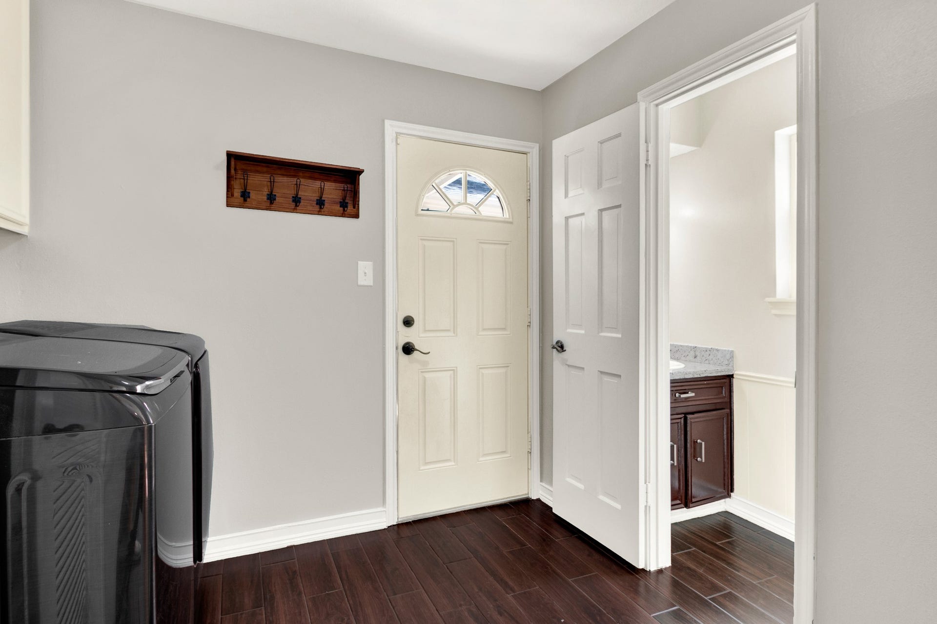 5315 Lawn Arbor Drive, Houston, TX 77066 5315 Lawn Arbor Drive, Houston, TX 77066