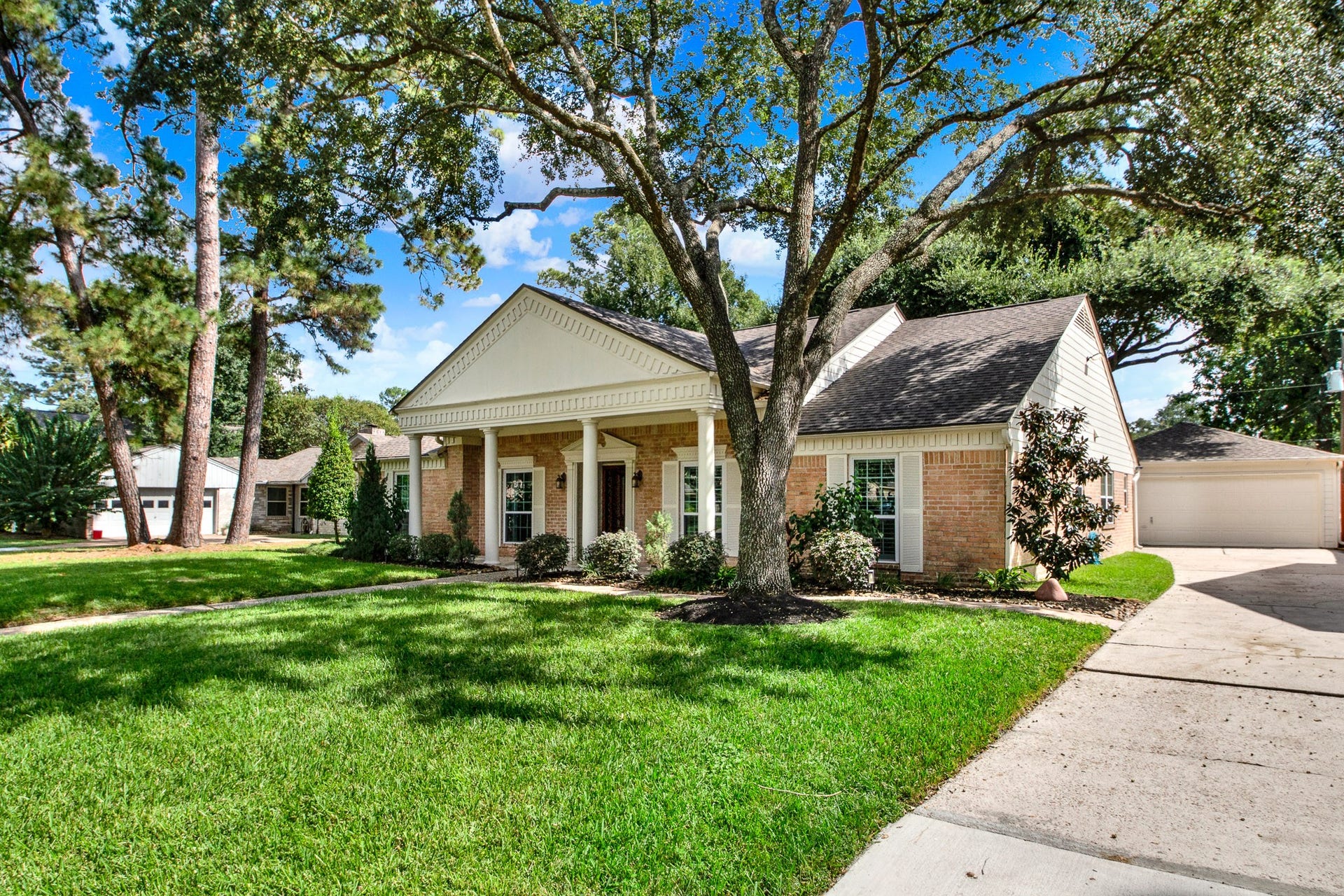 5315 Lawn Arbor Drive, Houston, TX 77066 5315 Lawn Arbor Drive, Houston, TX 77066