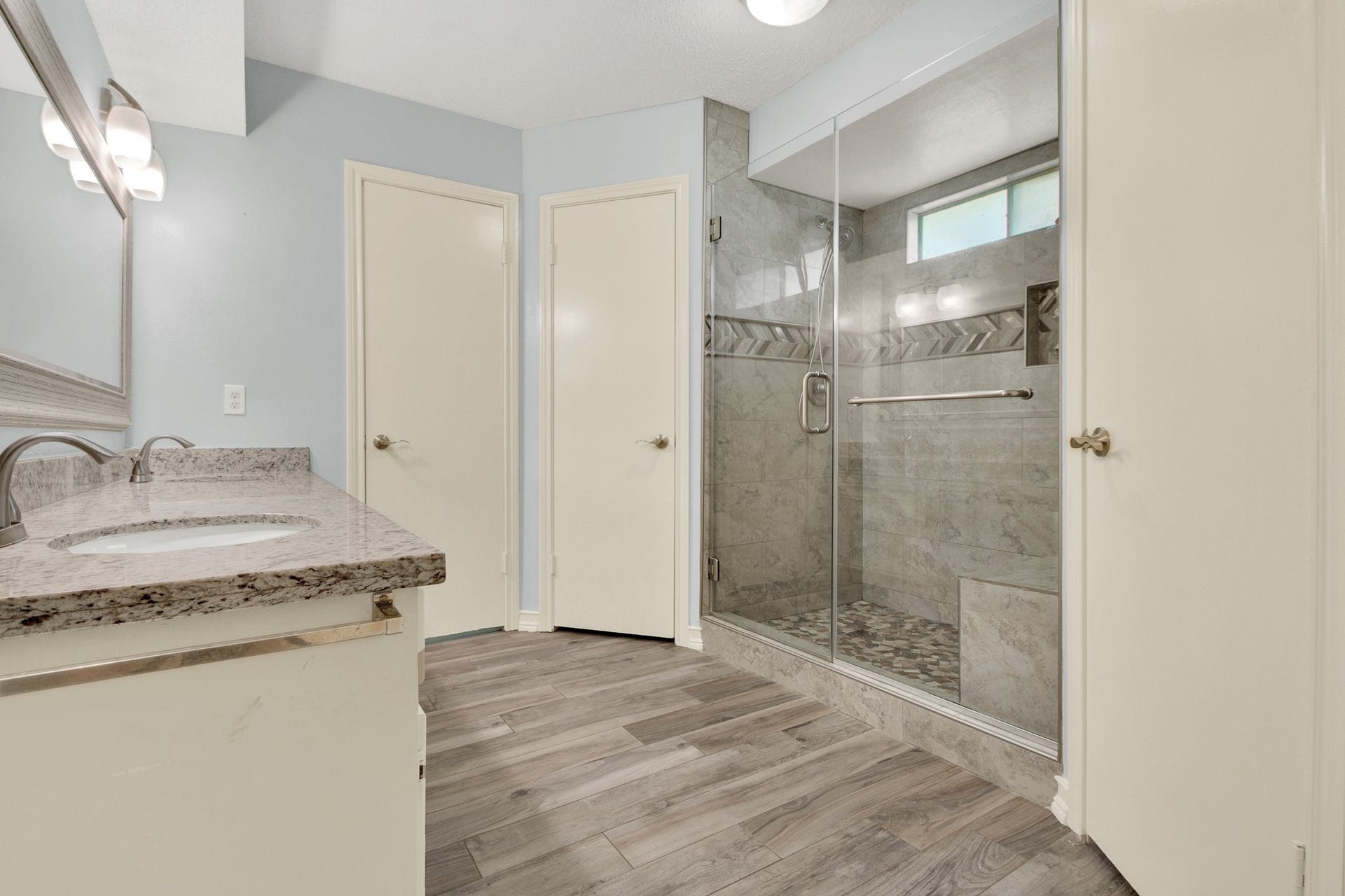 5315 Lawn Arbor Drive, Houston, TX 77066 5315 Lawn Arbor Drive, Houston, TX 77066