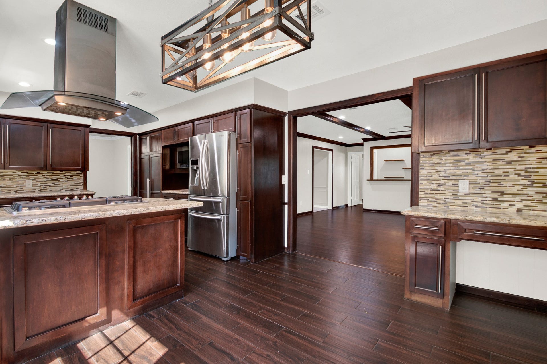 5315 Lawn Arbor Drive, Houston, TX 77066 5315 Lawn Arbor Drive, Houston, TX 77066