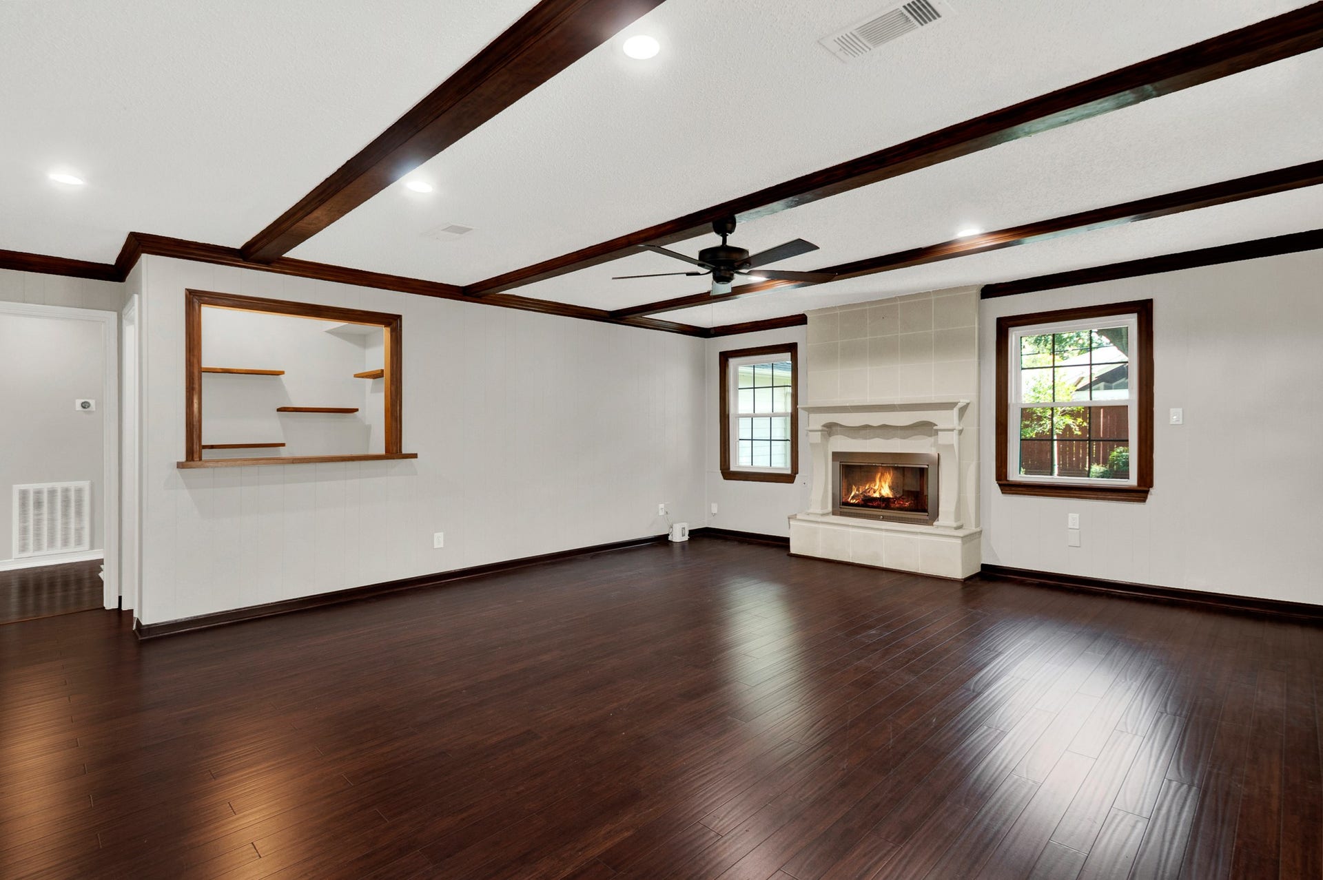 5315 Lawn Arbor Drive, Houston, TX 77066 5315 Lawn Arbor Drive, Houston, TX 77066