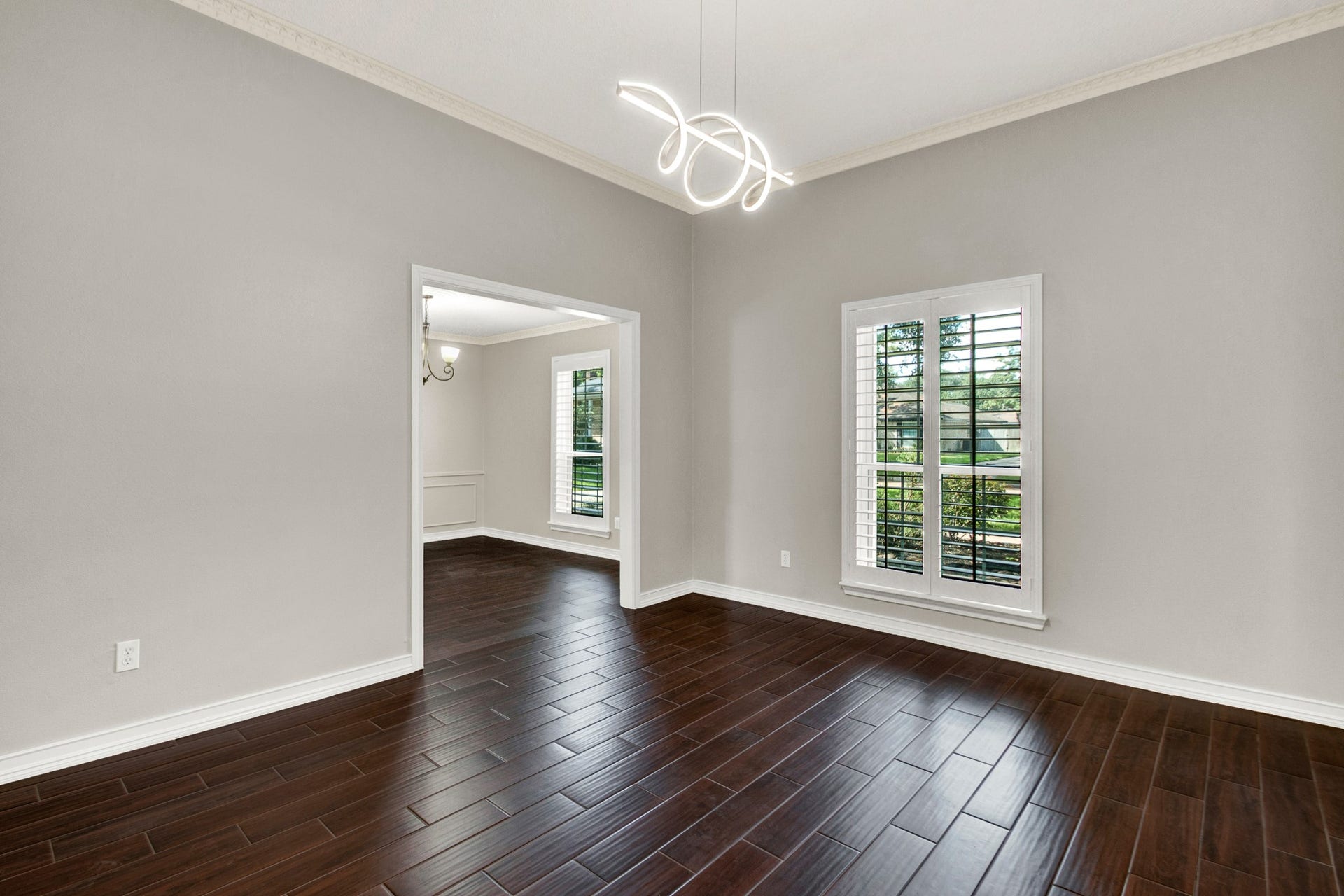 5315 Lawn Arbor Drive, Houston, TX 77066 5315 Lawn Arbor Drive, Houston, TX 77066