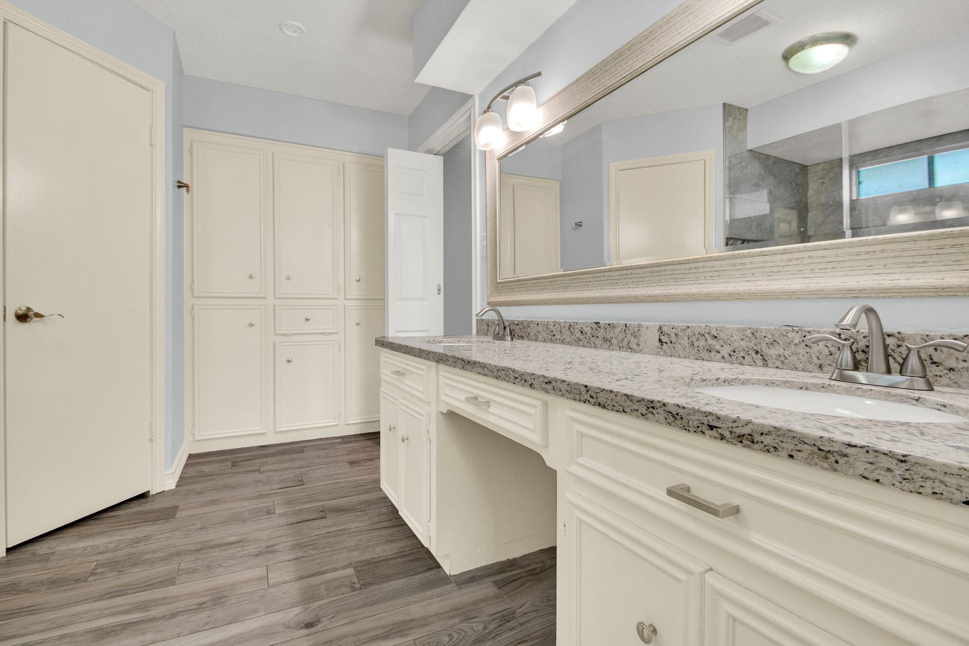 5315 Lawn Arbor Drive, Houston, TX 77066 5315 Lawn Arbor Drive, Houston, TX 77066