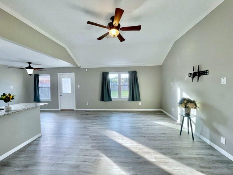 6935 Creek Village Drive, Katy, TX 77449