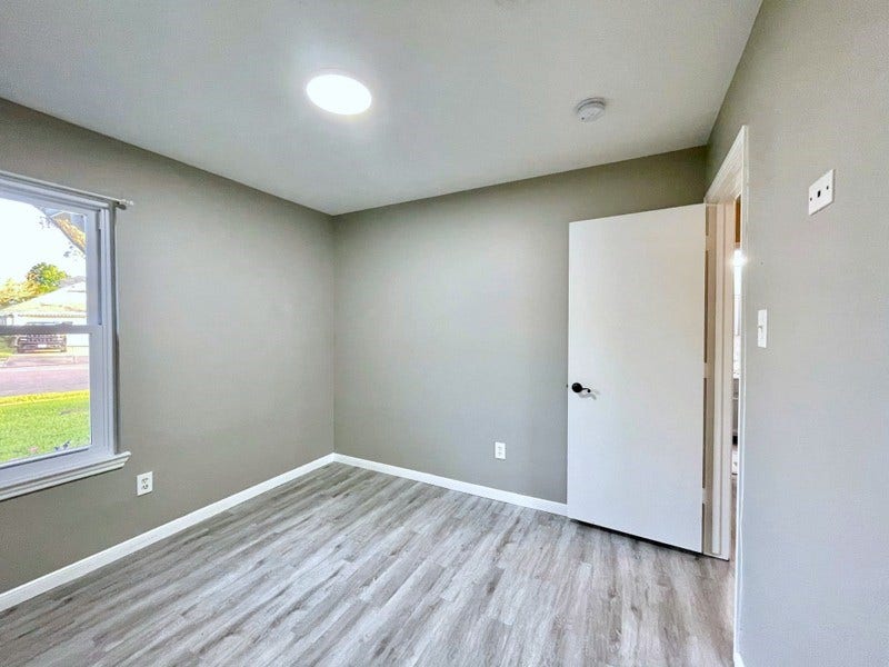 6935 Creek Village Drive, Katy, TX 77449