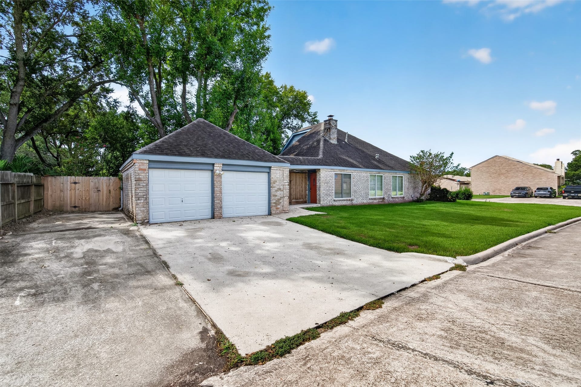 2303 La Quinta Drive, Missouri City, TX 77459 2303 La Quinta Drive, Missouri City, TX 77459