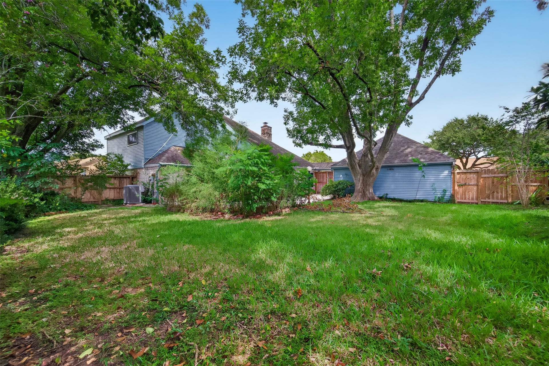 2303 La Quinta Drive, Missouri City, TX 77459 2303 La Quinta Drive, Missouri City, TX 77459
