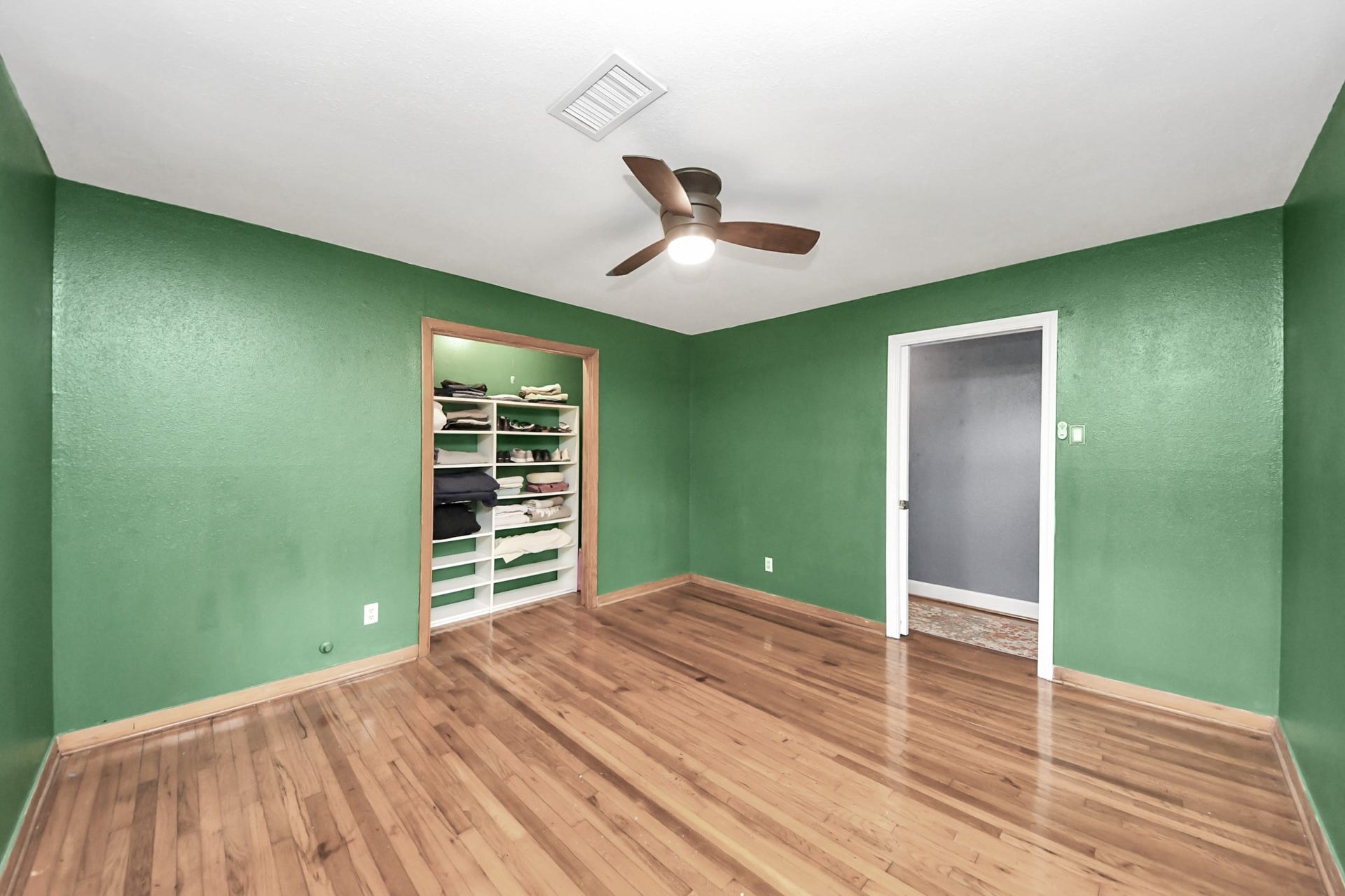 16307 Amcreek Road, Houston, TX 77068 16307 Amcreek Road, Houston, TX 77068