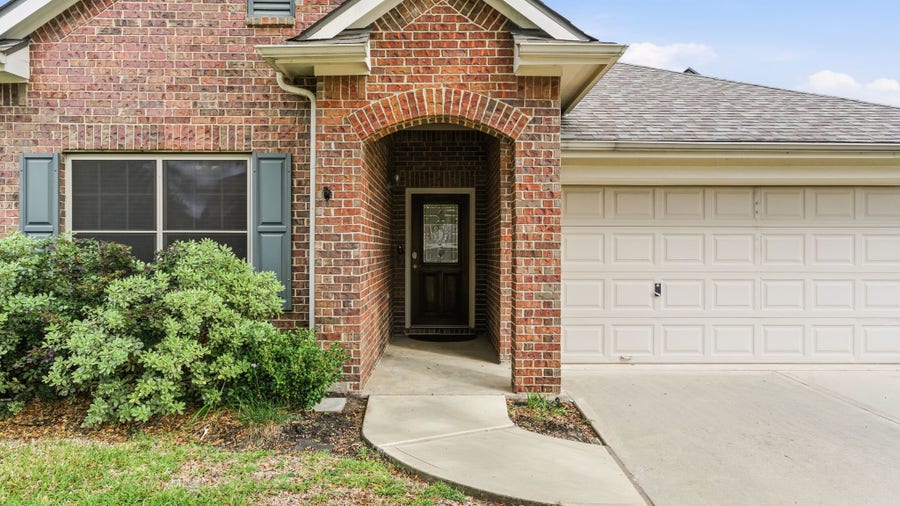 Property photo for 21822 Mt Hunt Drive, Spring, TX