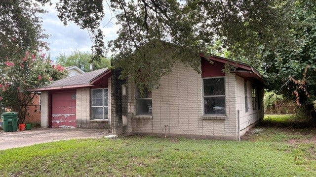 Property photo for 1819 Teanaway Lane, Houston, TX