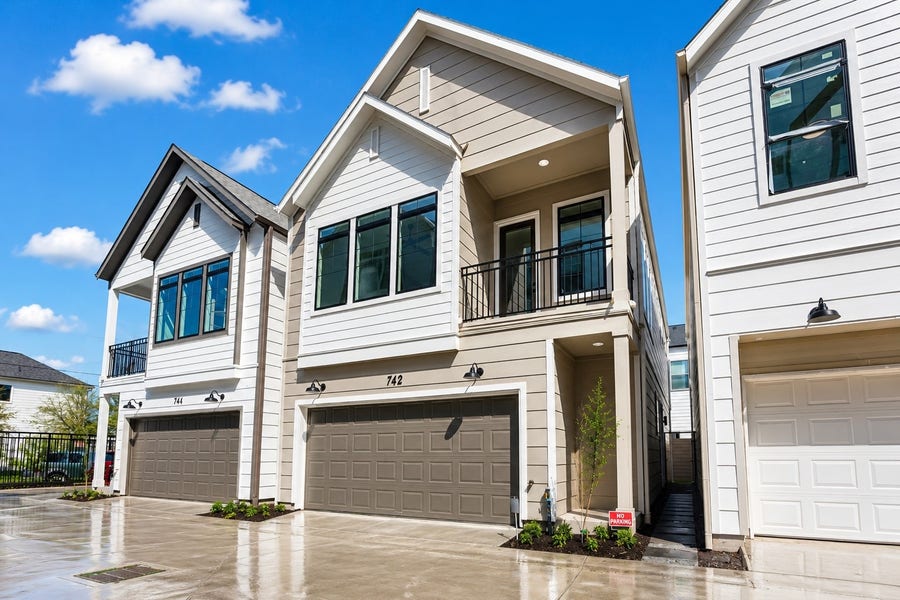 Property photo for 734 Curtin Street, Houston, TX