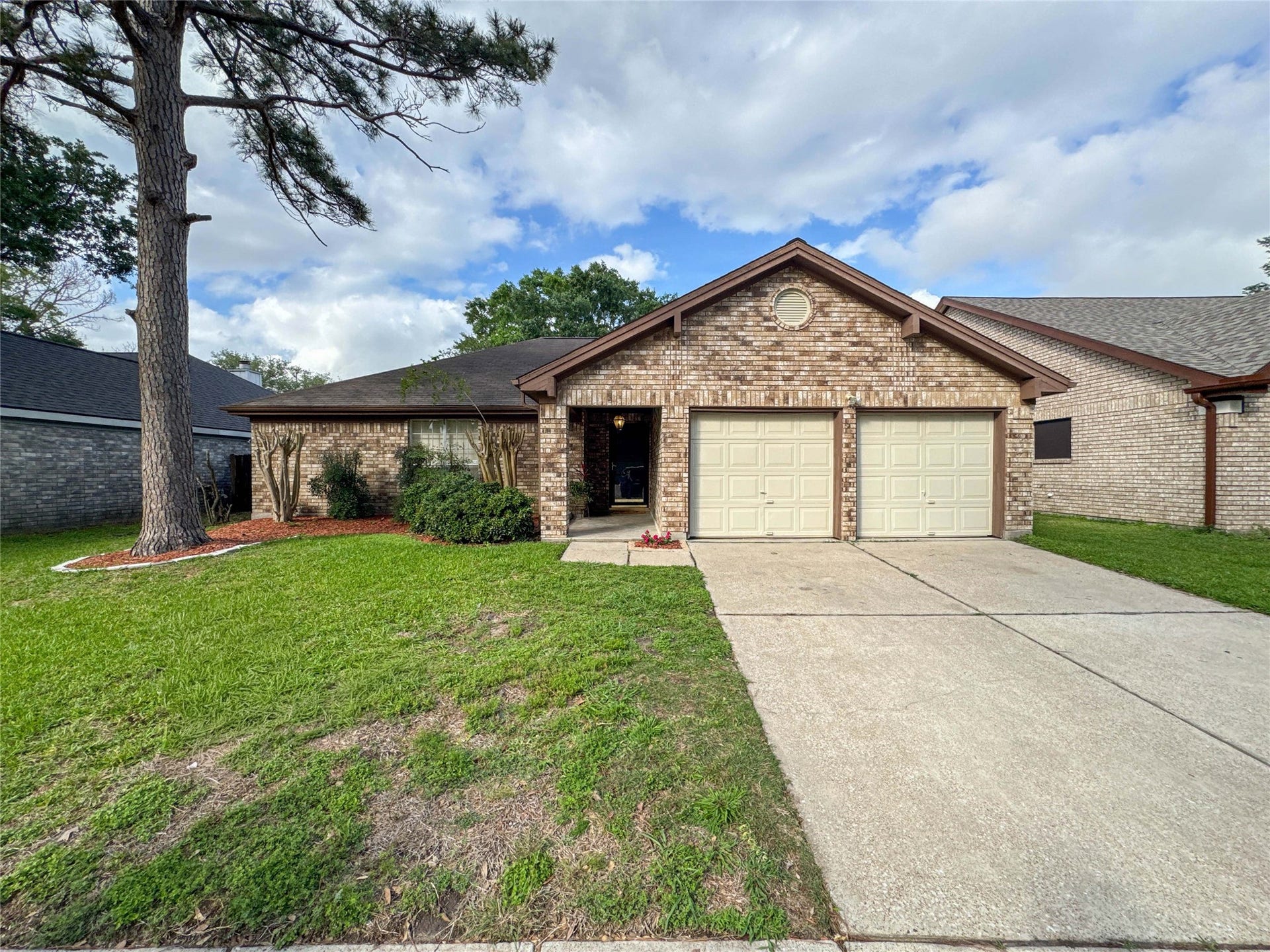 16747 Square Rigger Lane, Friendswood, TX 77546 16747 Square Rigger Lane, Friendswood, TX 77546
