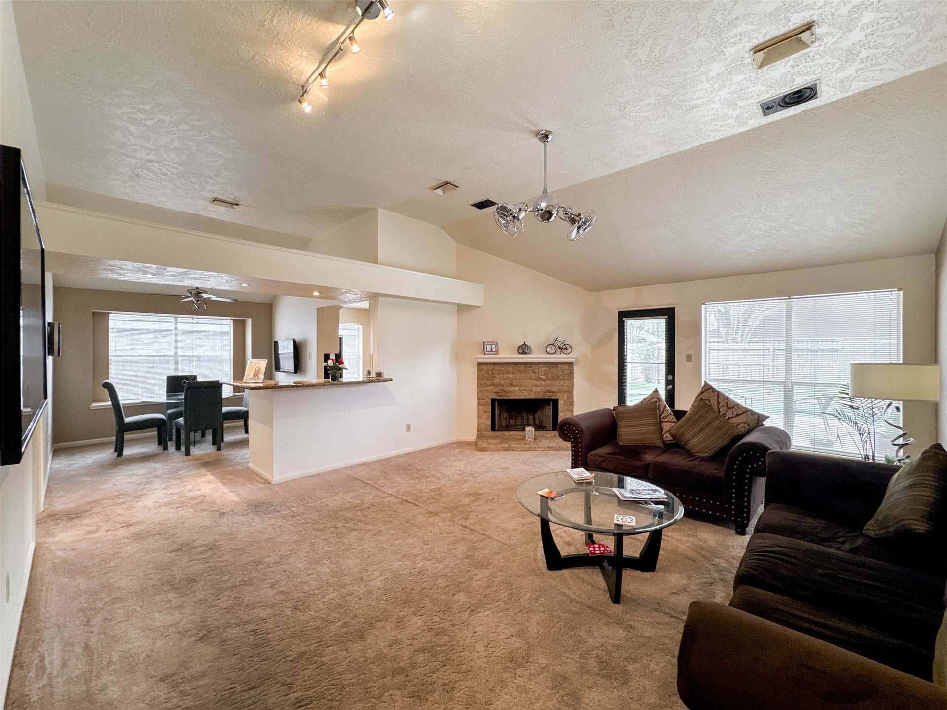 16747 Square Rigger Lane, Friendswood, TX 77546 16747 Square Rigger Lane, Friendswood, TX 77546