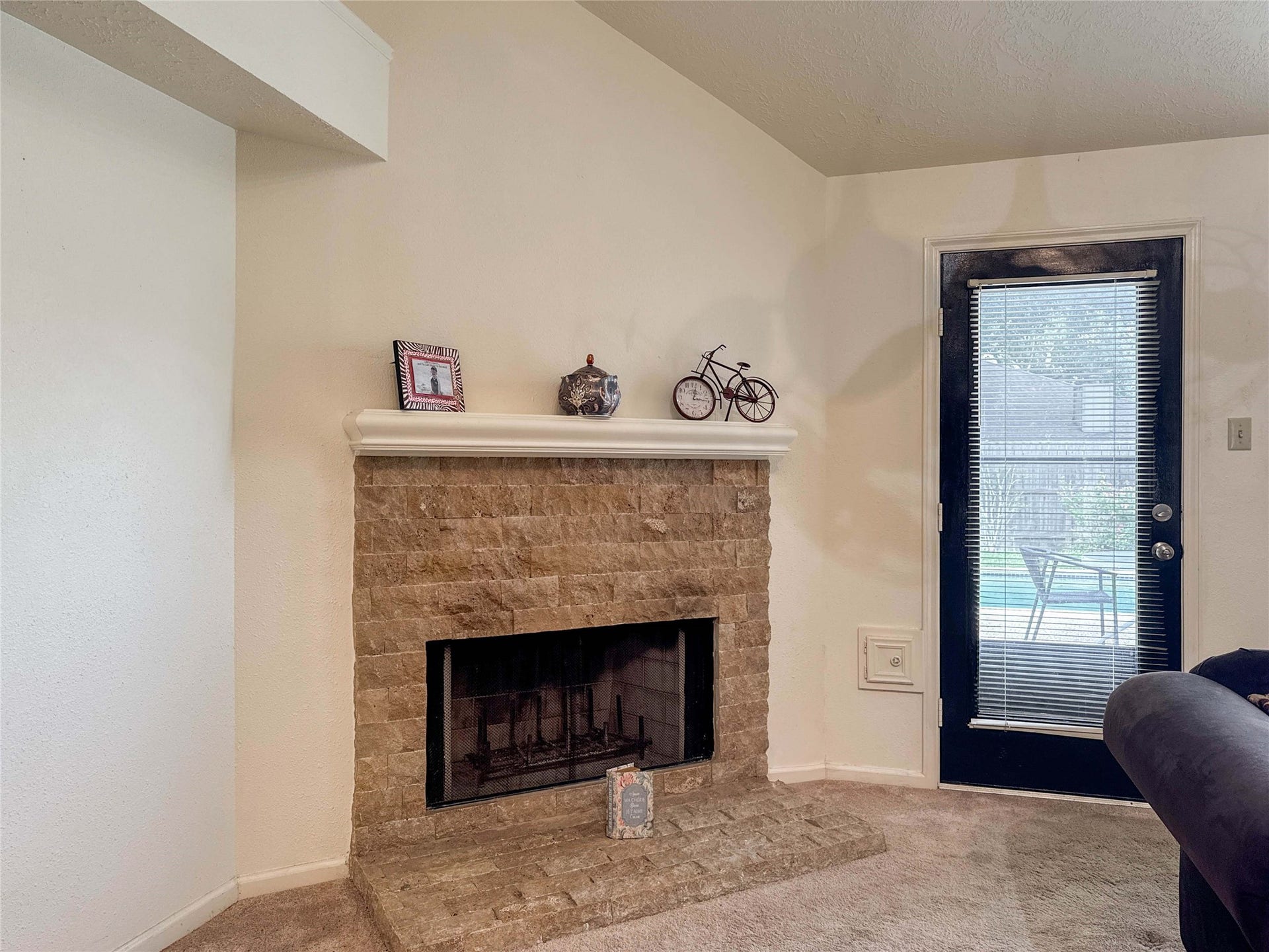 16747 Square Rigger Lane, Friendswood, TX 77546 16747 Square Rigger Lane, Friendswood, TX 77546