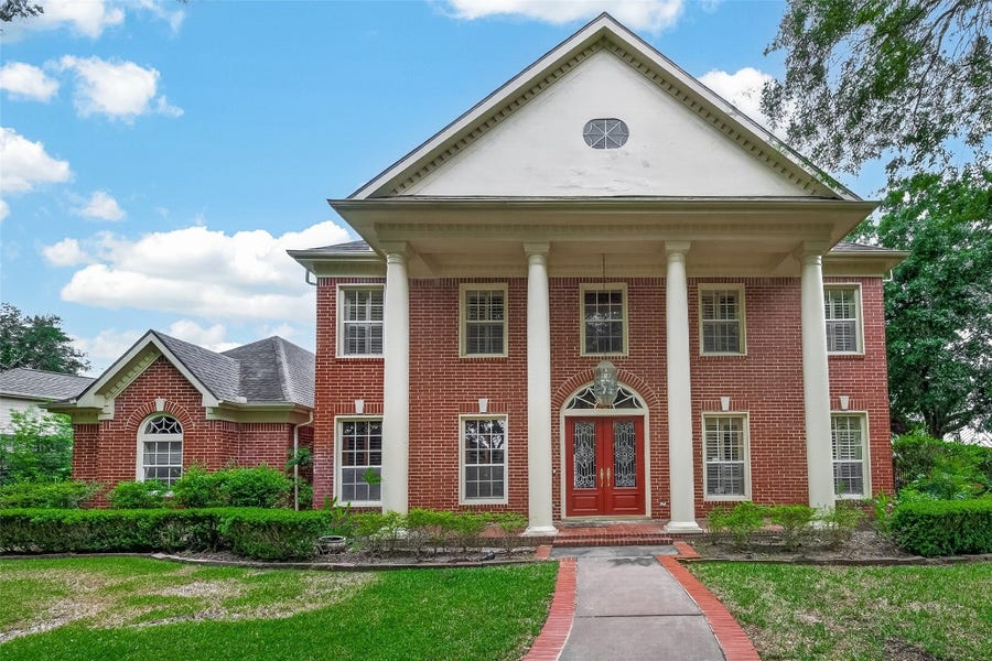 Property photo for 37 Greensward Lane, Sugar Land, TX