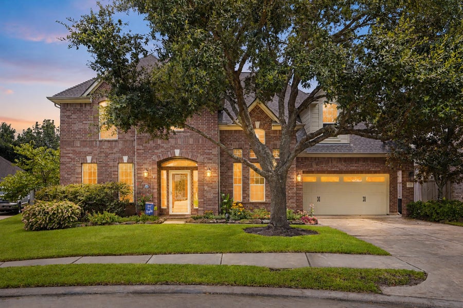 Property photo for 26907 Mossy Leaf Lane, Cypress, TX