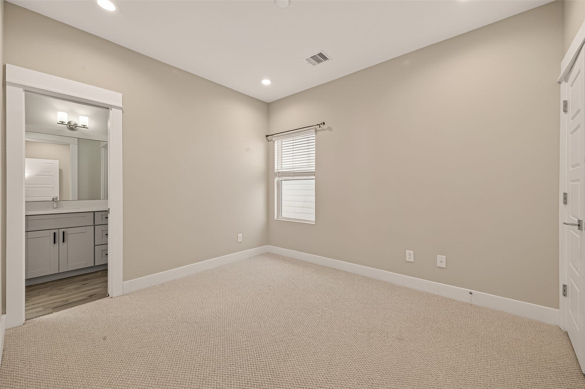 1257 W Tidwell Road, Houston, TX 77091 1257 W Tidwell Road, Houston, TX 77091