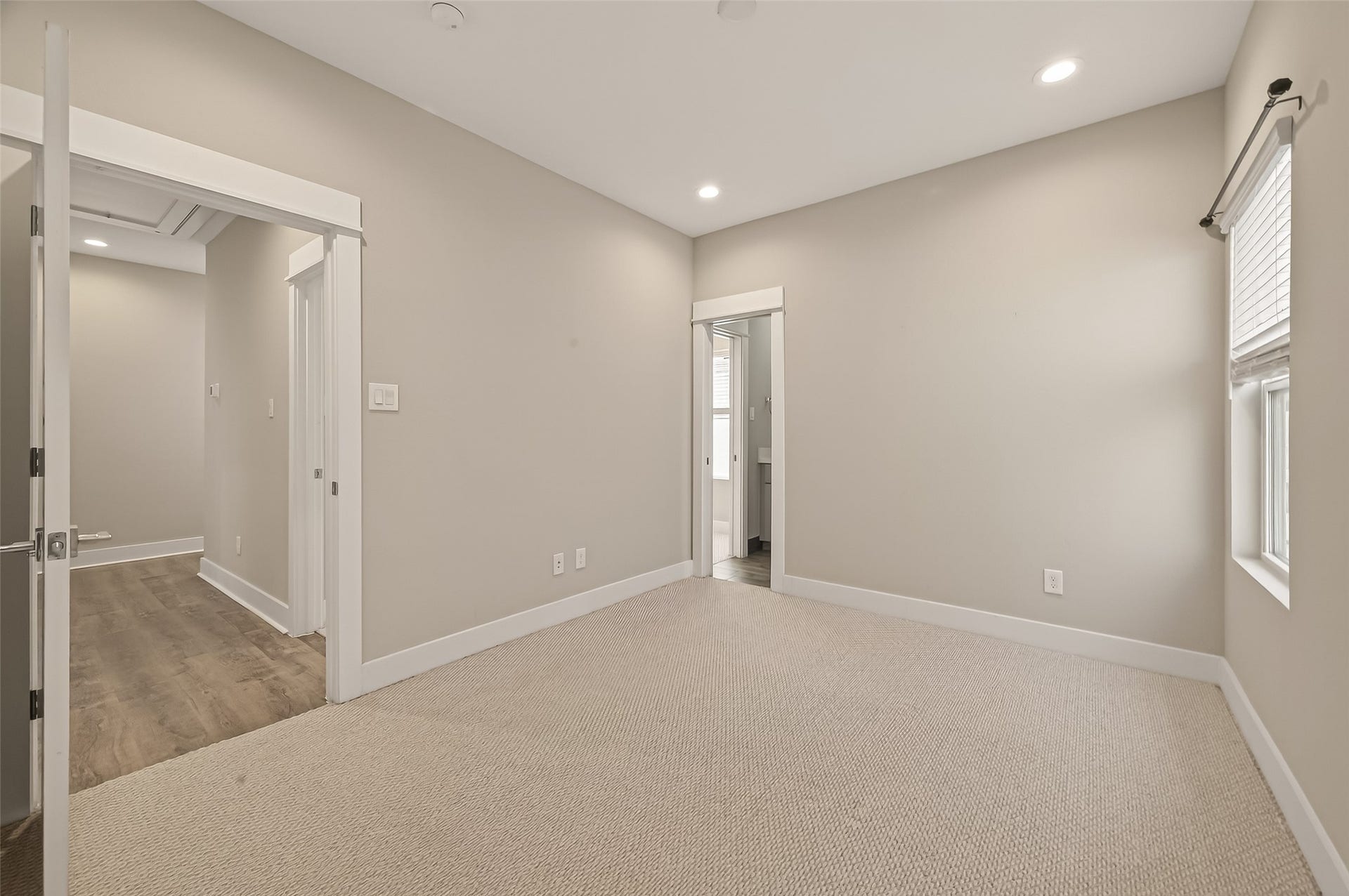 1257 W Tidwell Road, Houston, TX 77091 1257 W Tidwell Road, Houston, TX 77091