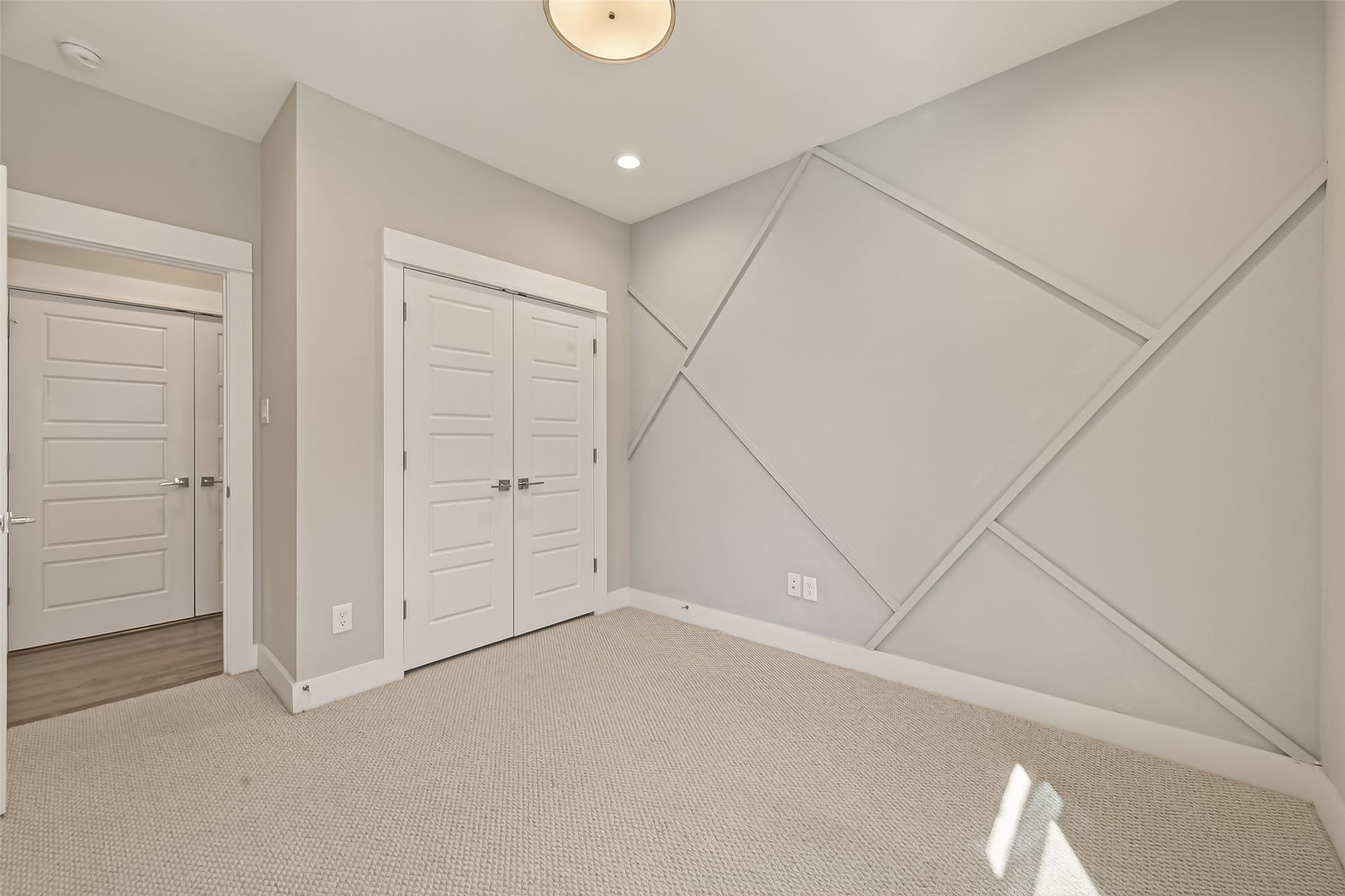 1257 W Tidwell Road, Houston, TX 77091 1257 W Tidwell Road, Houston, TX 77091