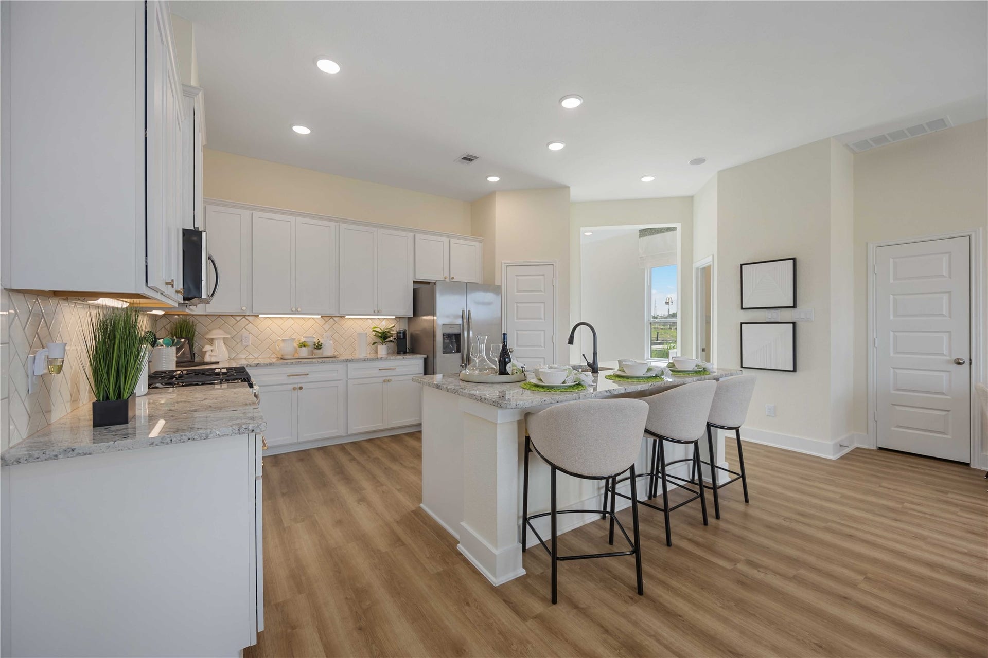 3008 Ventas Drive, Houston, TX 77047 Representative photo. Not actual home.