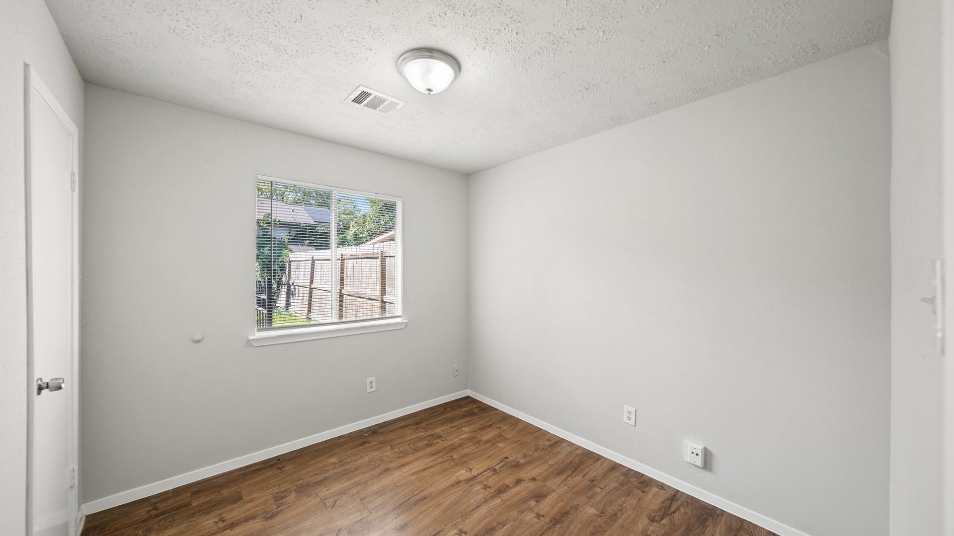 11602 Sagecreek Drive, Houston, TX 77089 11602 Sagecreek Drive, Houston, TX 77089