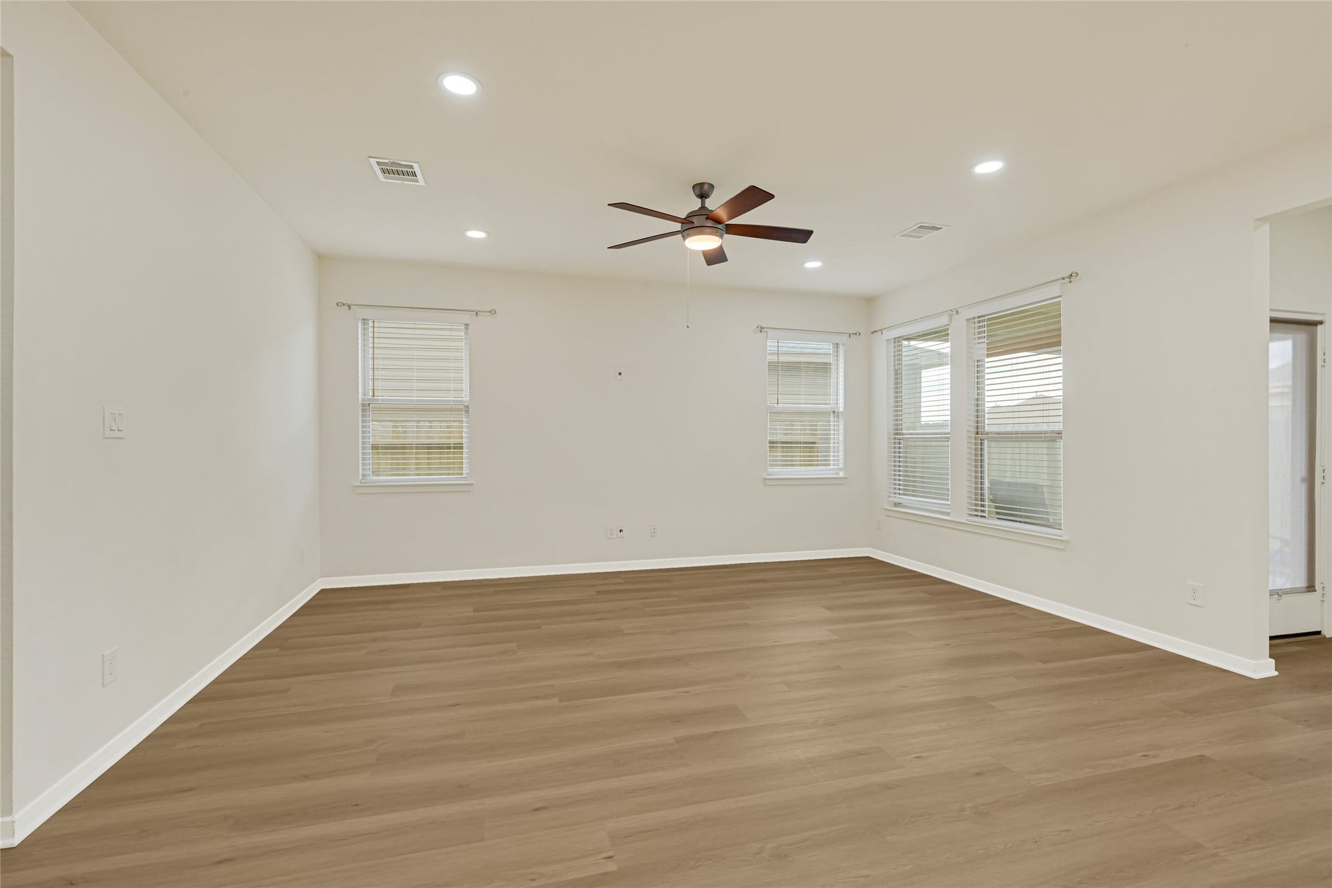 7822 Wyndham Harbor Court, Richmond, TX 77407 7822 Wyndham Harbor Court, Richmond, TX 77407