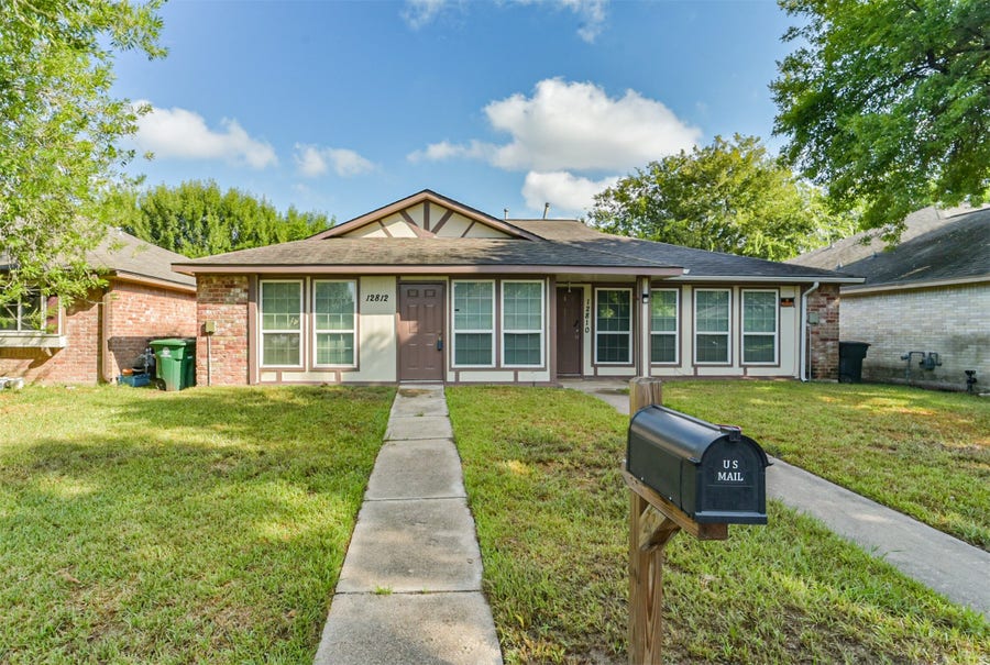Property photo for 12812 Shannon Hills Drive, Houston, TX