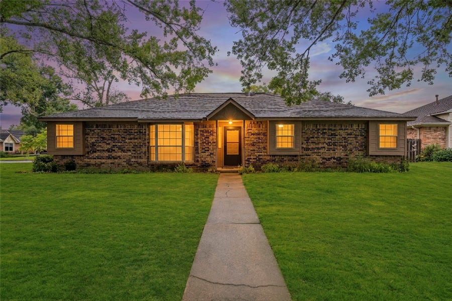 Property photo for 2503 Parkway Avenue, Rosenberg, TX