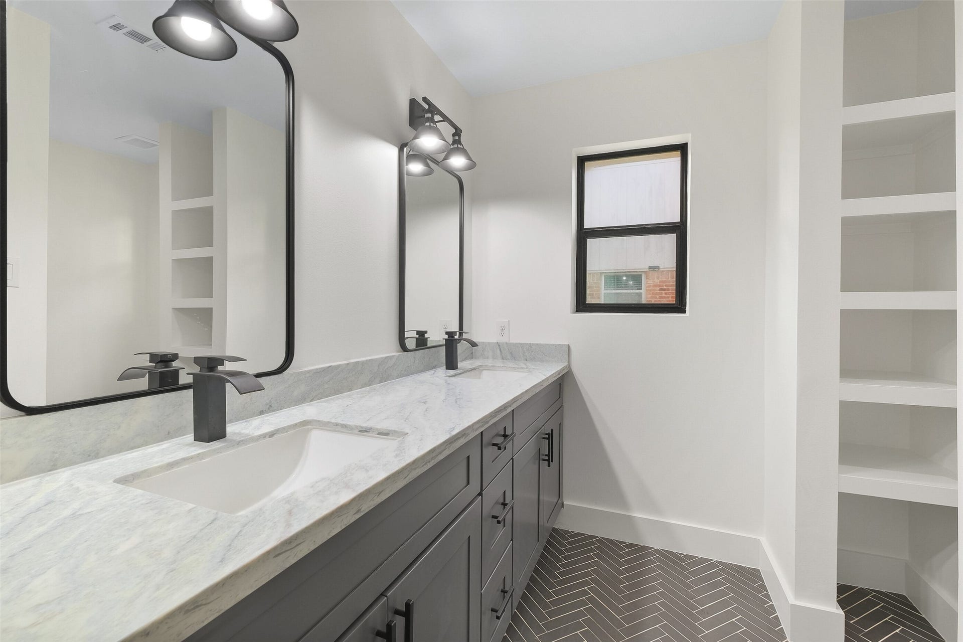 3327 Freshmeadows Drive, Houston, TX 77063 3327 Freshmeadows Drive, Houston, TX 77063