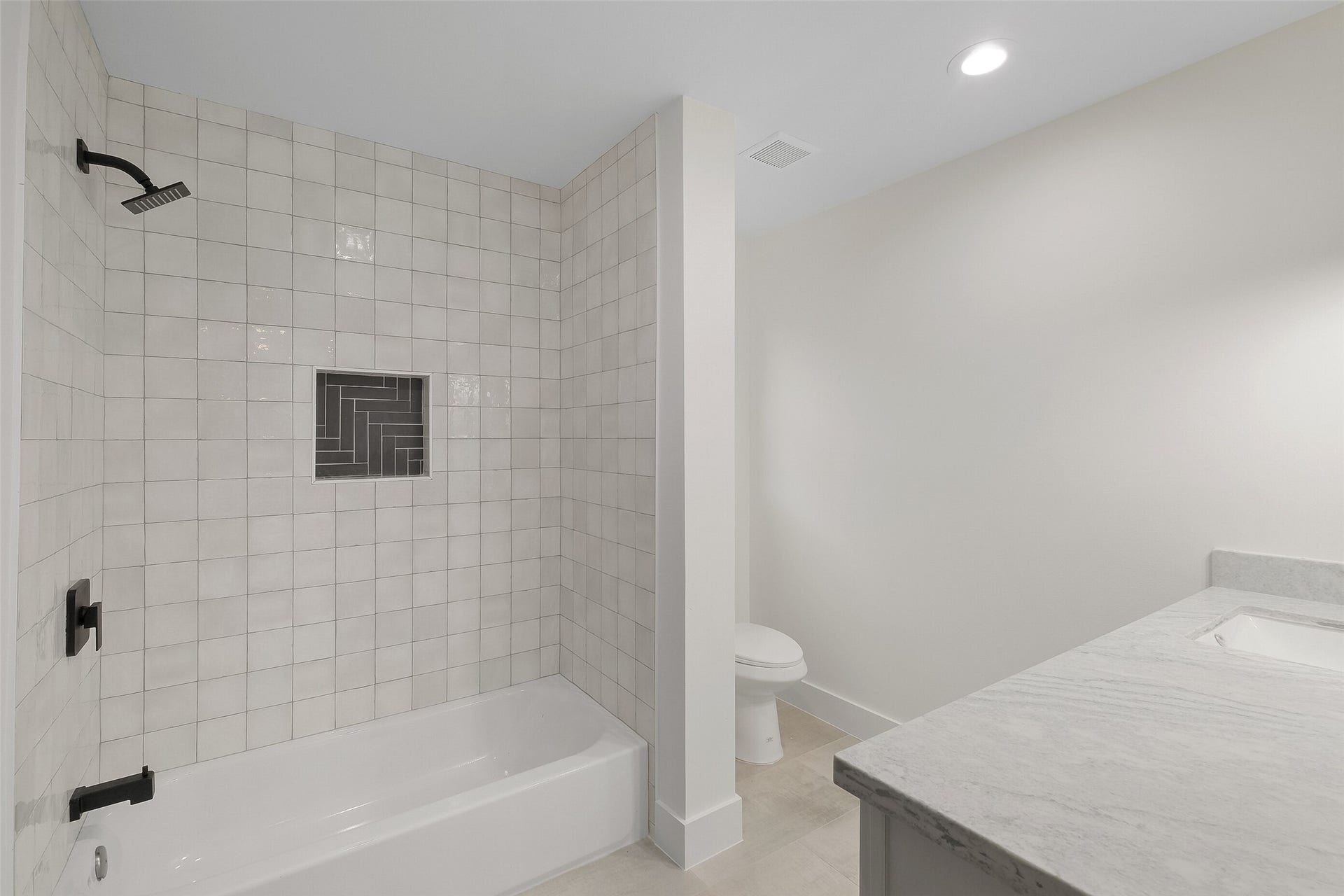 3327 Freshmeadows Drive, Houston, TX 77063 3327 Freshmeadows Drive, Houston, TX 77063