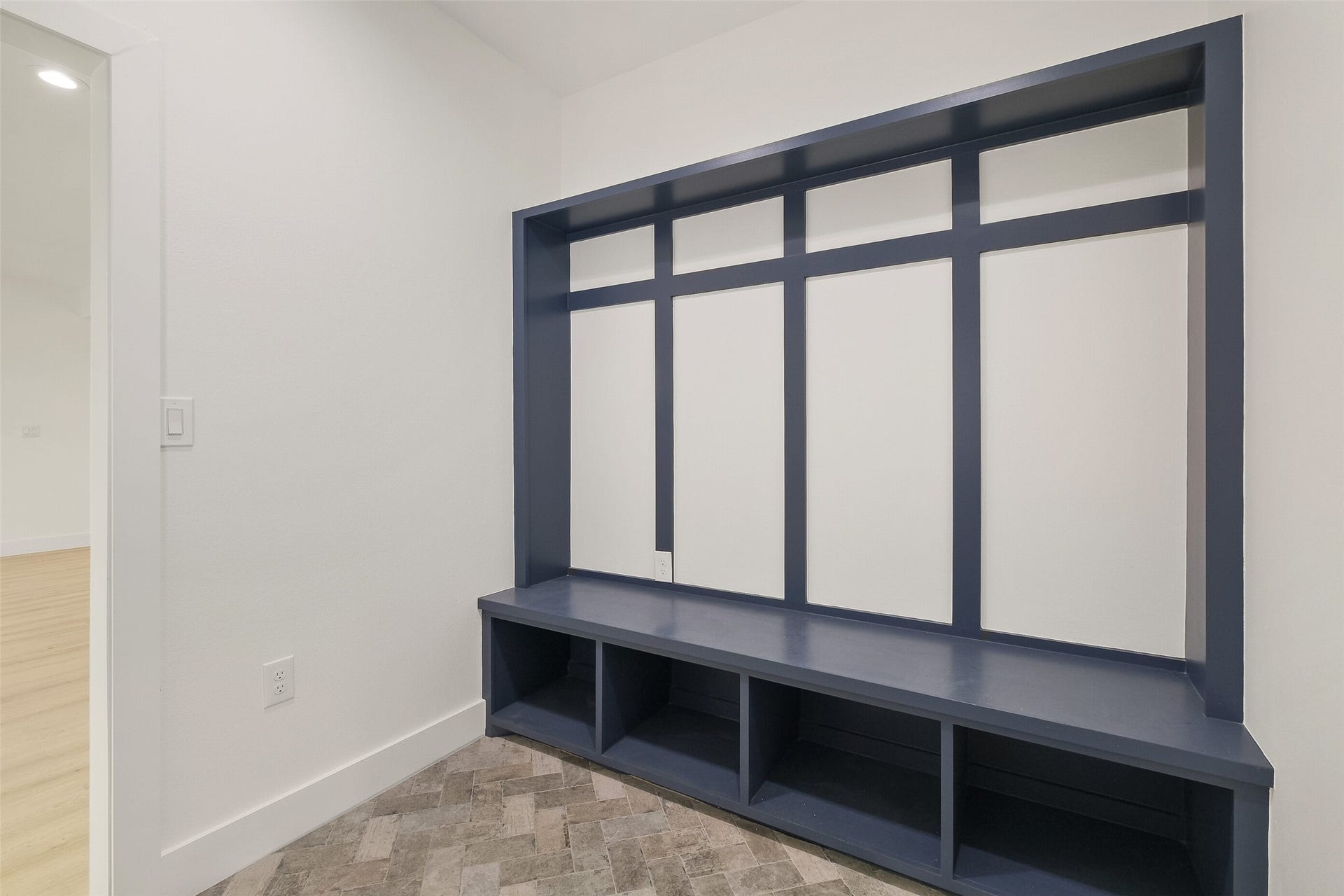 3327 Freshmeadows Drive, Houston, TX 77063 3327 Freshmeadows Drive, Houston, TX 77063