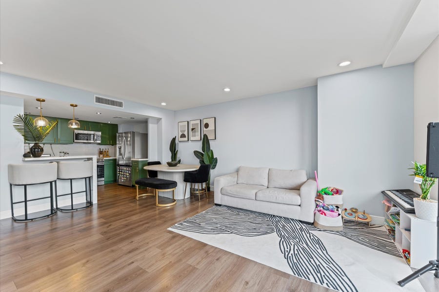 Property photo for 2016 Main st Street, #717, Houston, TX
