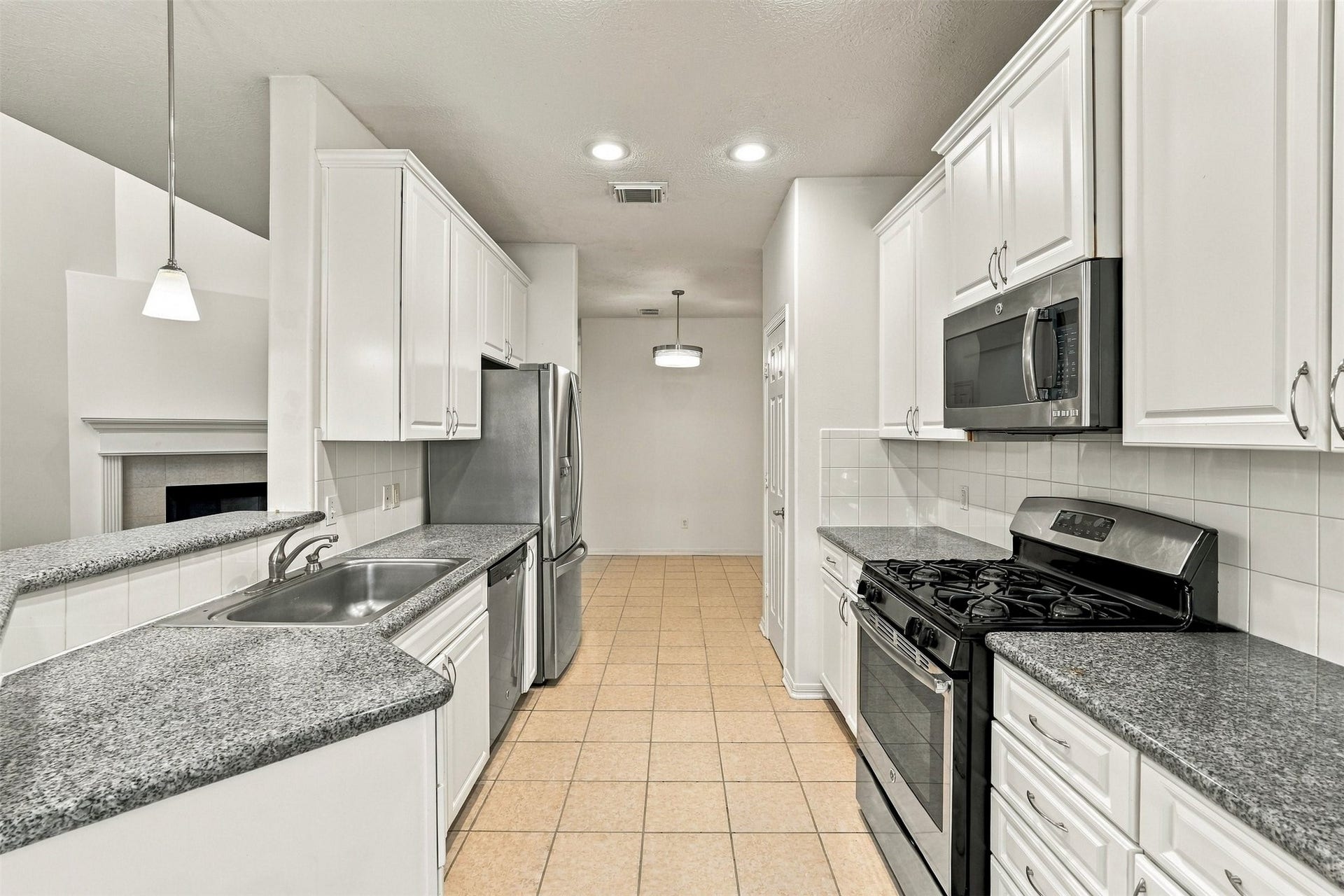 2865 Westhollow Drive, #48, Houston, TX 77082