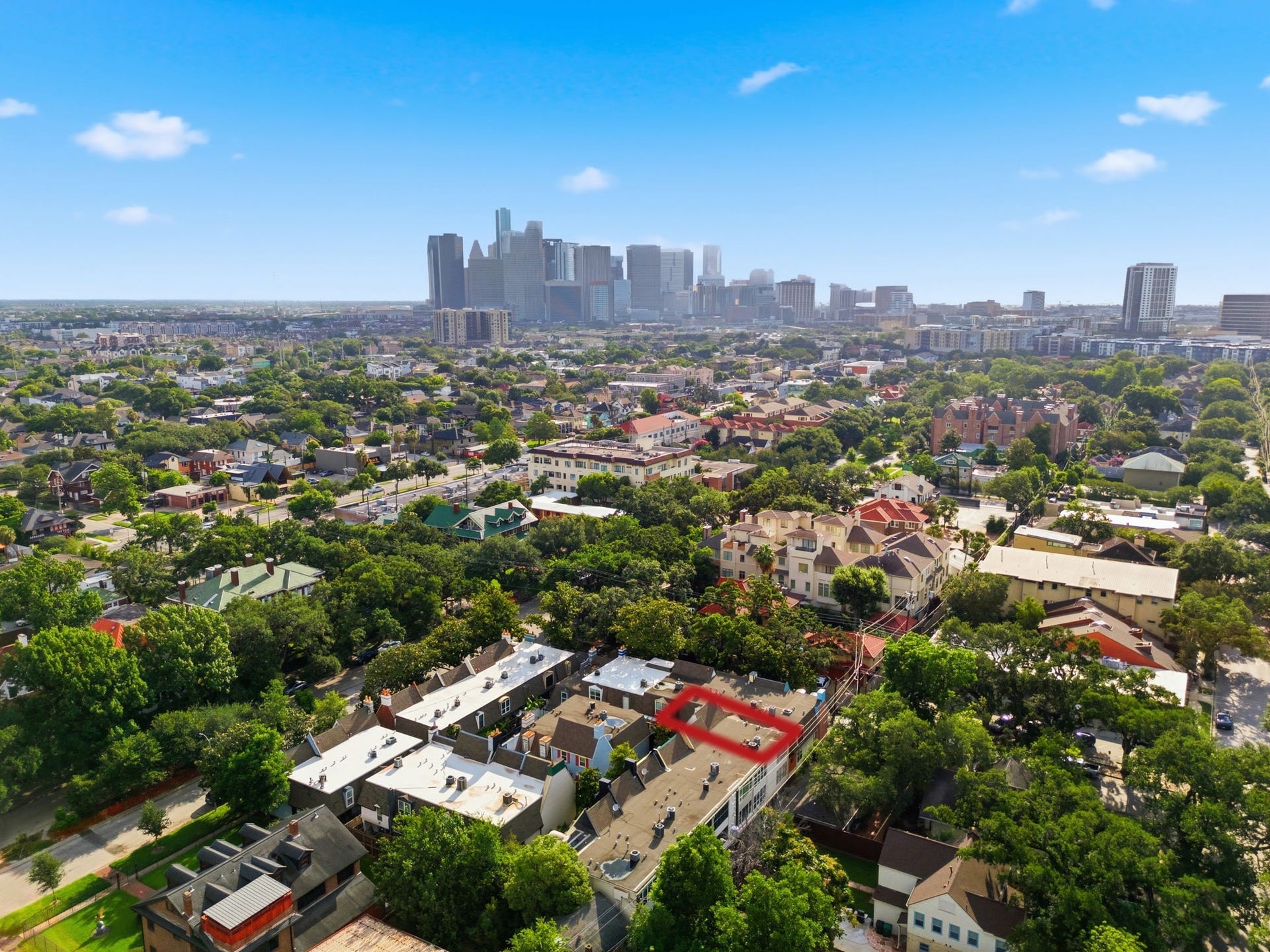 811 Lovett Boulevard, #21, Houston, TX 77006 The community feels tucked away from the city while keeping central Houston destinations close by.